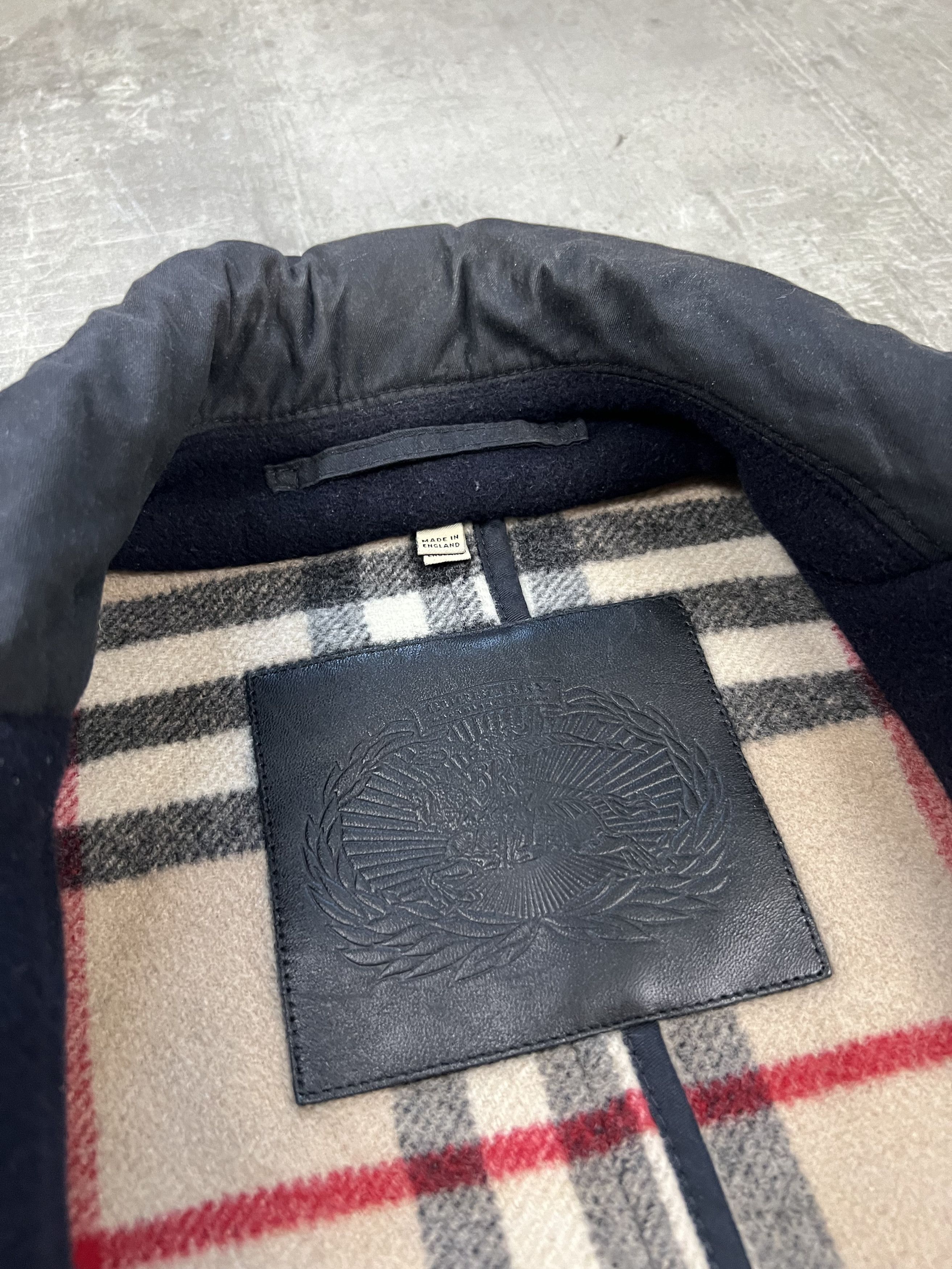 Burberry burberry coat womens M legit luxury rare Size M / US 6-8 / IT 42-44 - 7 Thumbnail