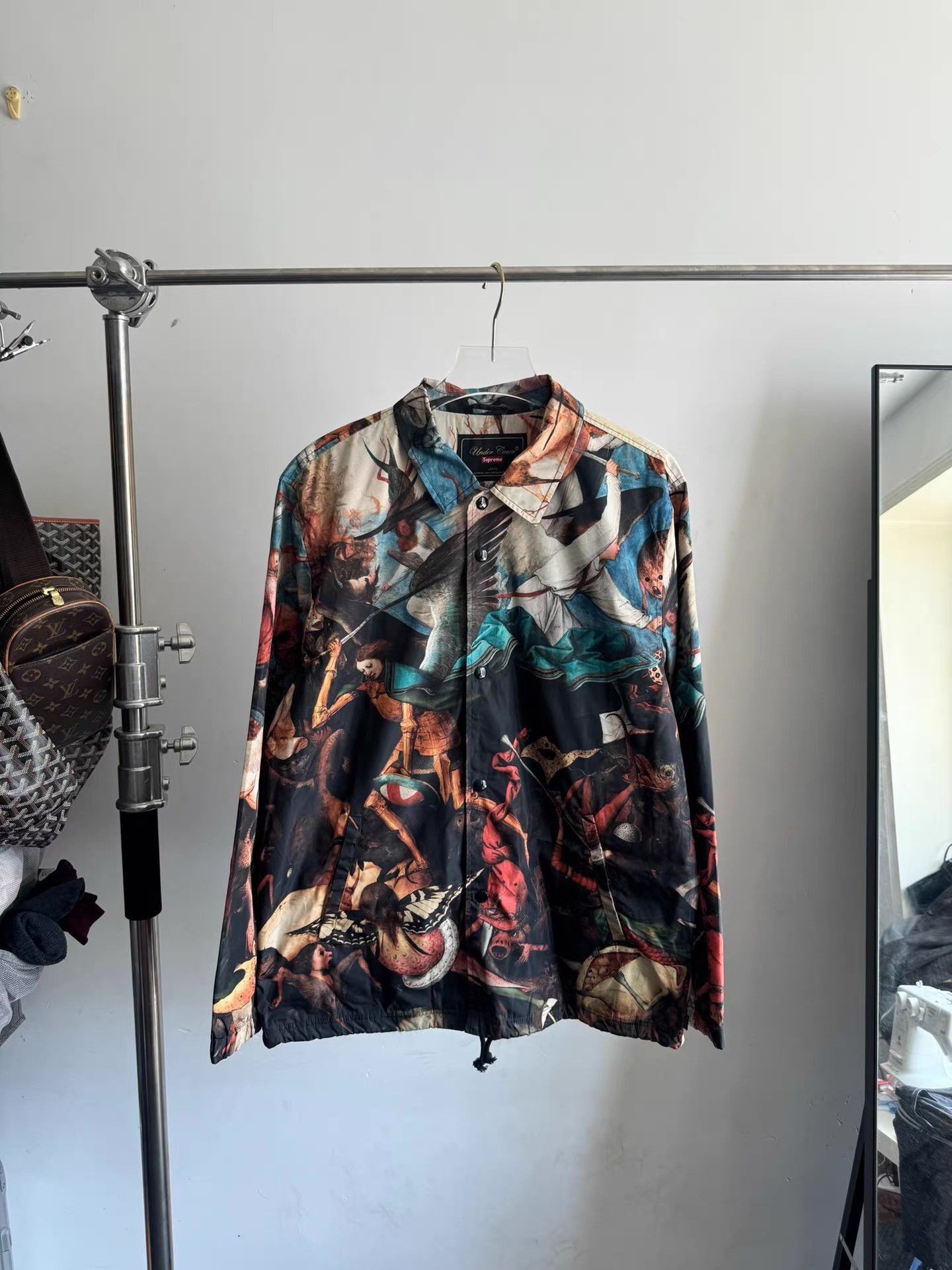 Supreme Multi Graphic Print Long Sleeve Button-Up Shirt Size US L / EU 52-54 / 3 - 1 Thumbnail
