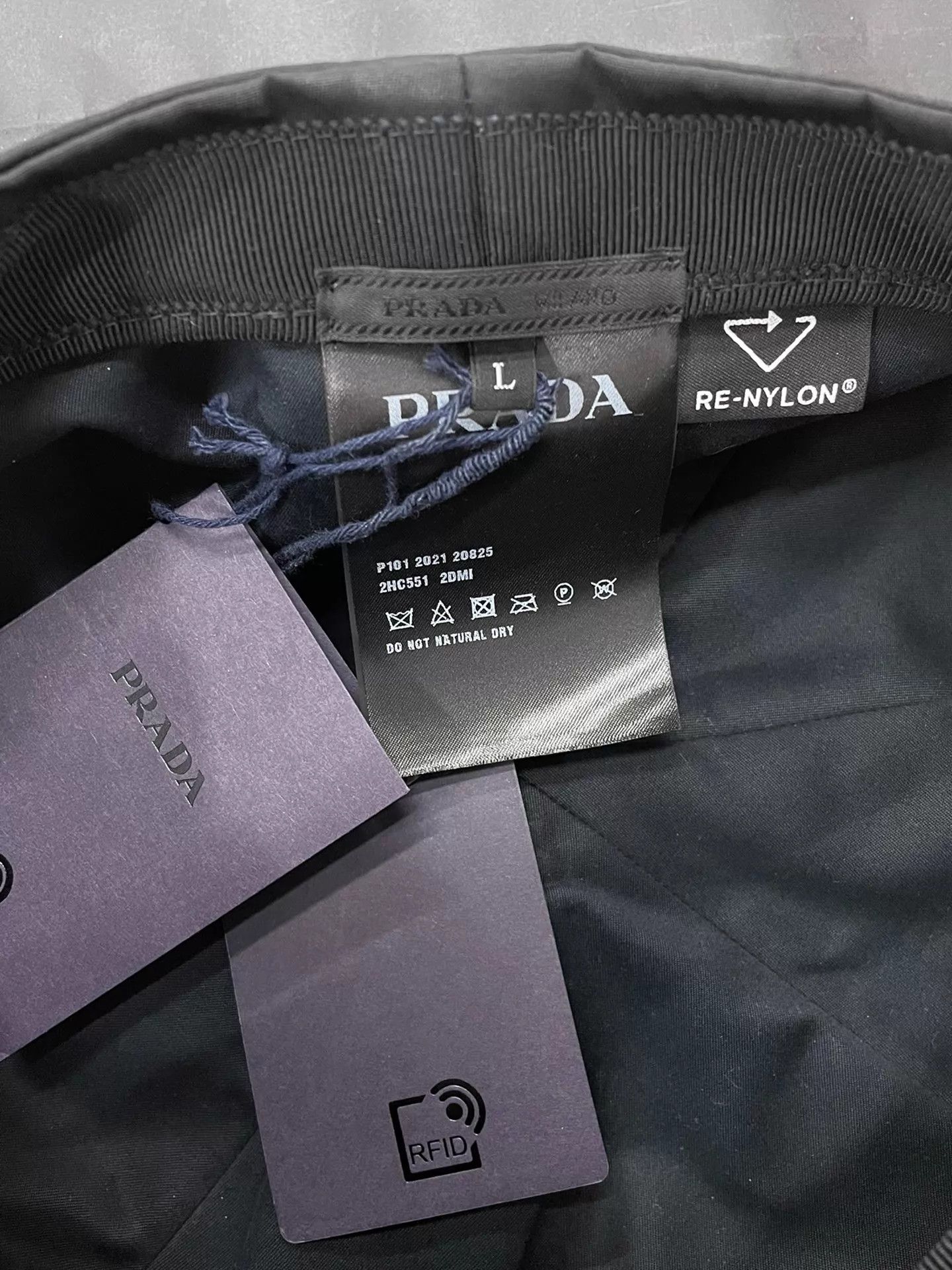 Prada Prada Black Nylon Reversible Newsboy Cap L 59cm Triangle Size ONE SIZE - 7 Thumbnail