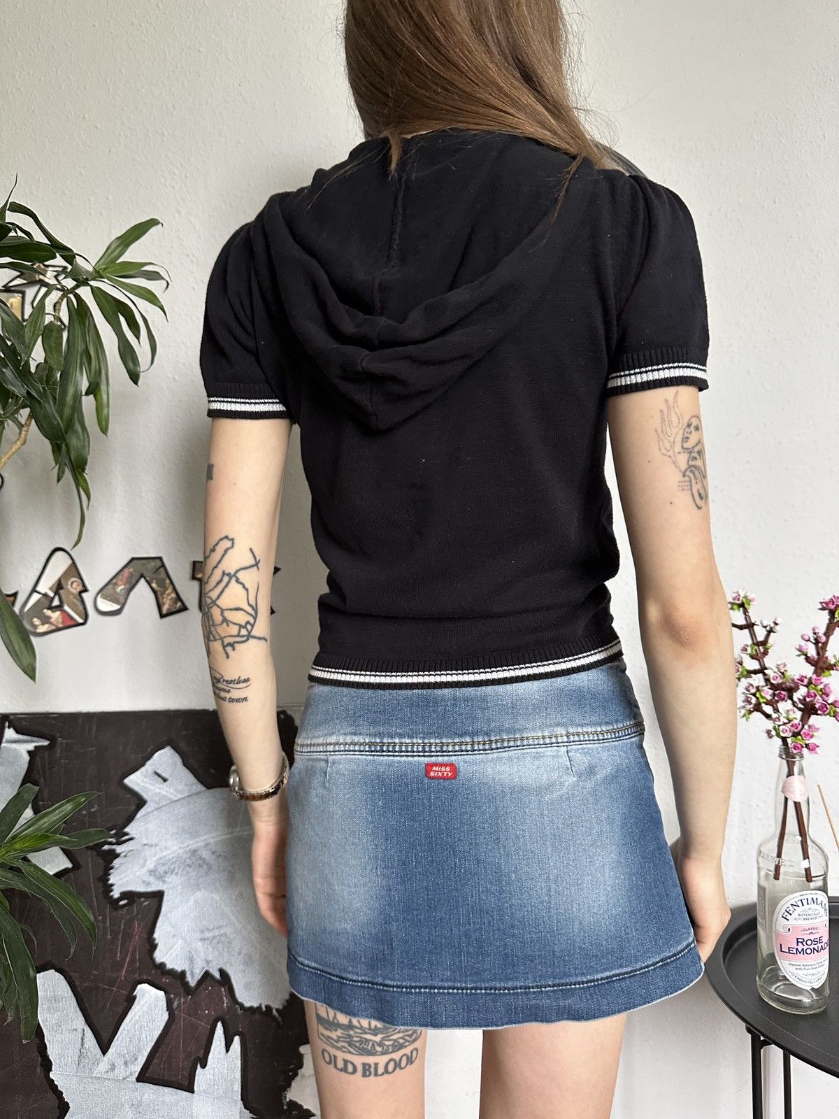 Guess × Vintage Vintage Sporty Guess Zip up Hoodie Shortsleeve Top Y2K Size M / US 6-8 / IT 42-44 - 5 Thumbnail