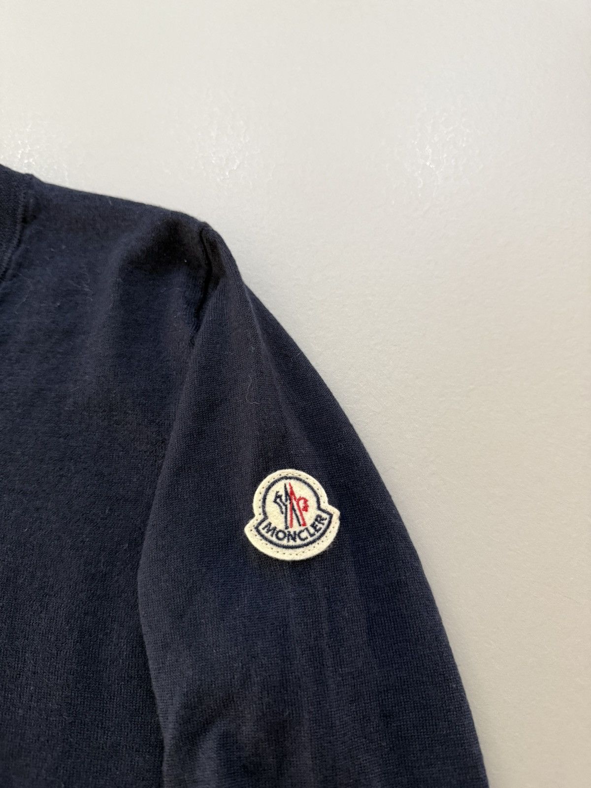 Moncler Moncler sweater for mens Size US S / EU 44-46 / 1 - 2 Thumbnail