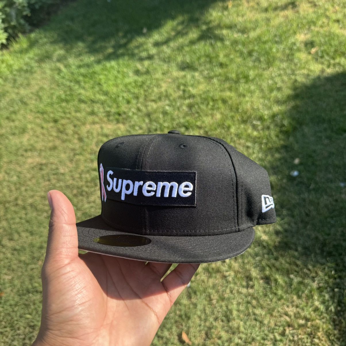 Supreme Supreme New Era Breast Cancer Awareness Fitted Hat (7 1/2 ) Size ONE SIZE - 3 Thumbnail