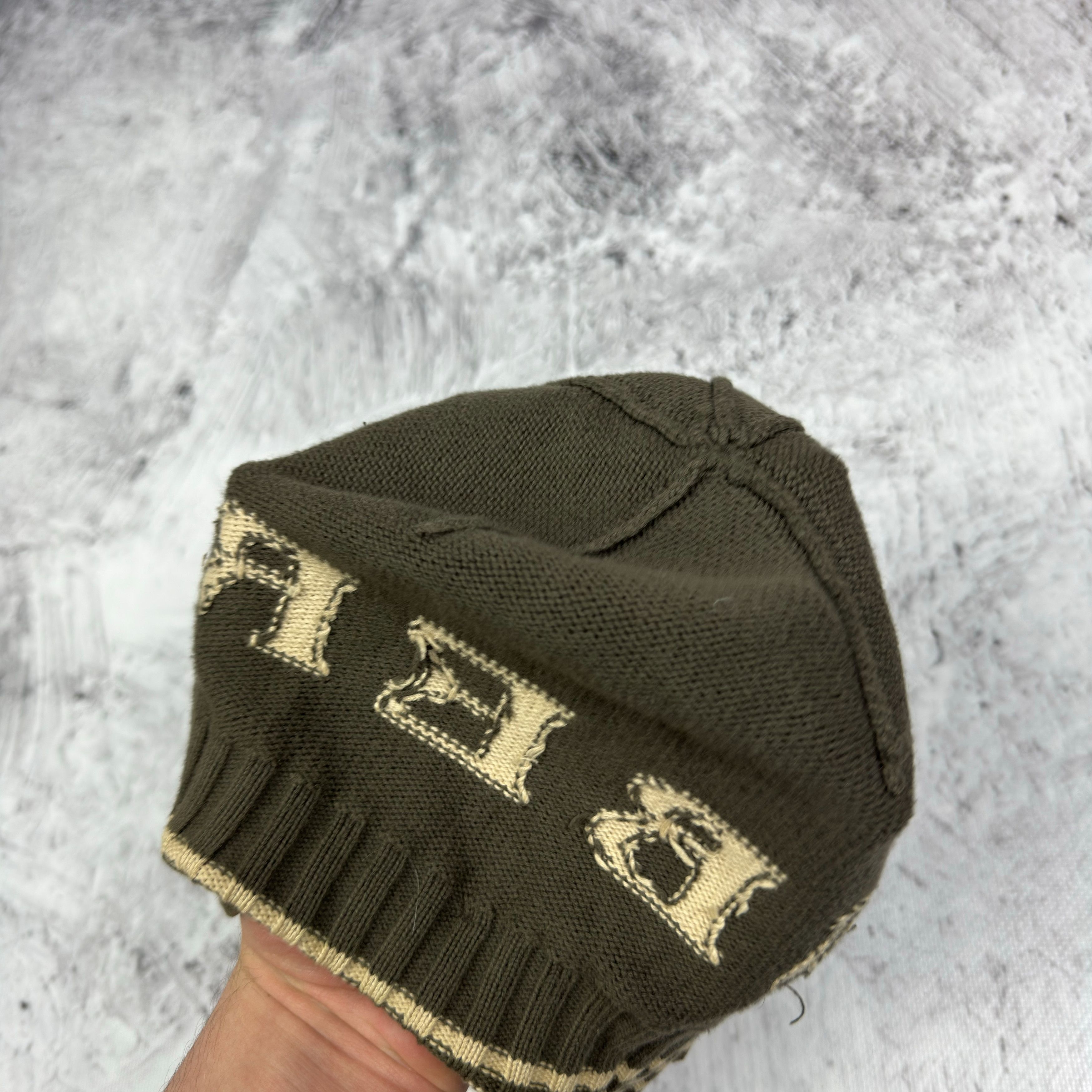 Burberry Burberry Cashmere Knit Brown Tan Logo Beanie Hat Size ONE SIZE - 3 Thumbnail