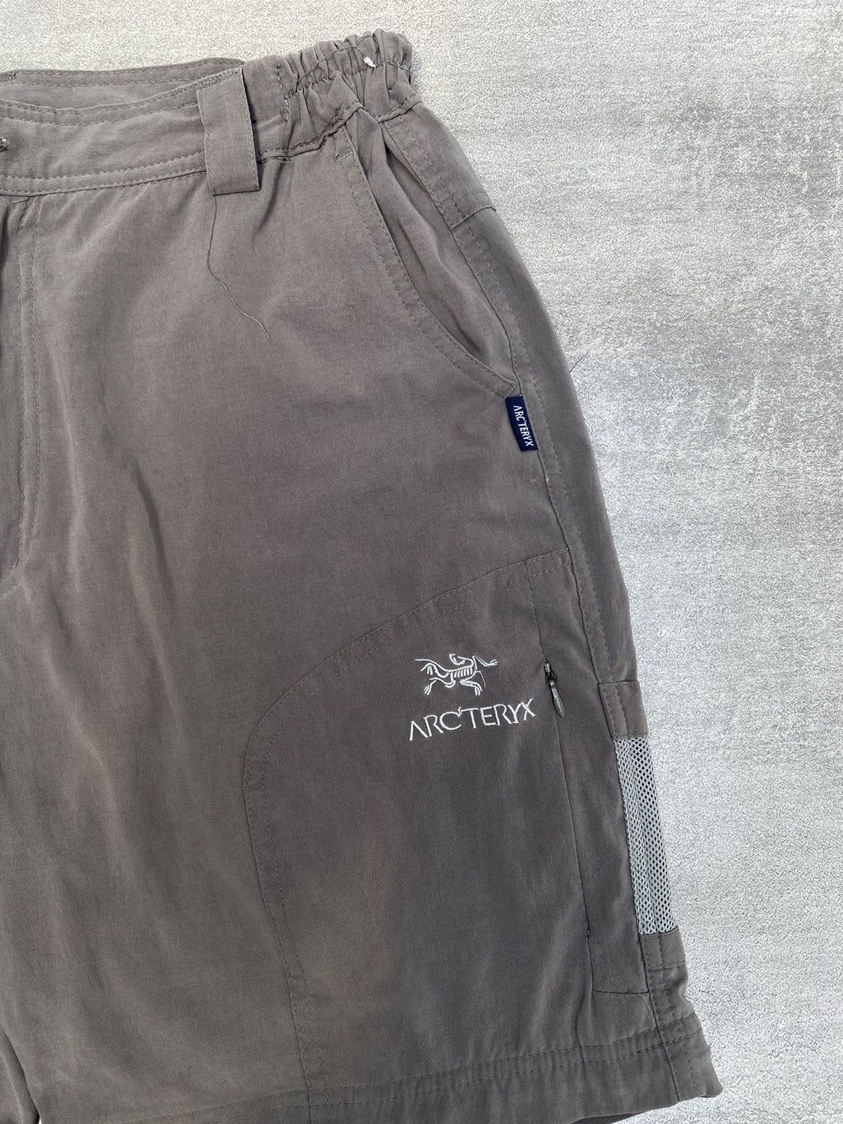 Arc'teryx Short Pants Size US 30 / EU 46 - 3 Thumbnail