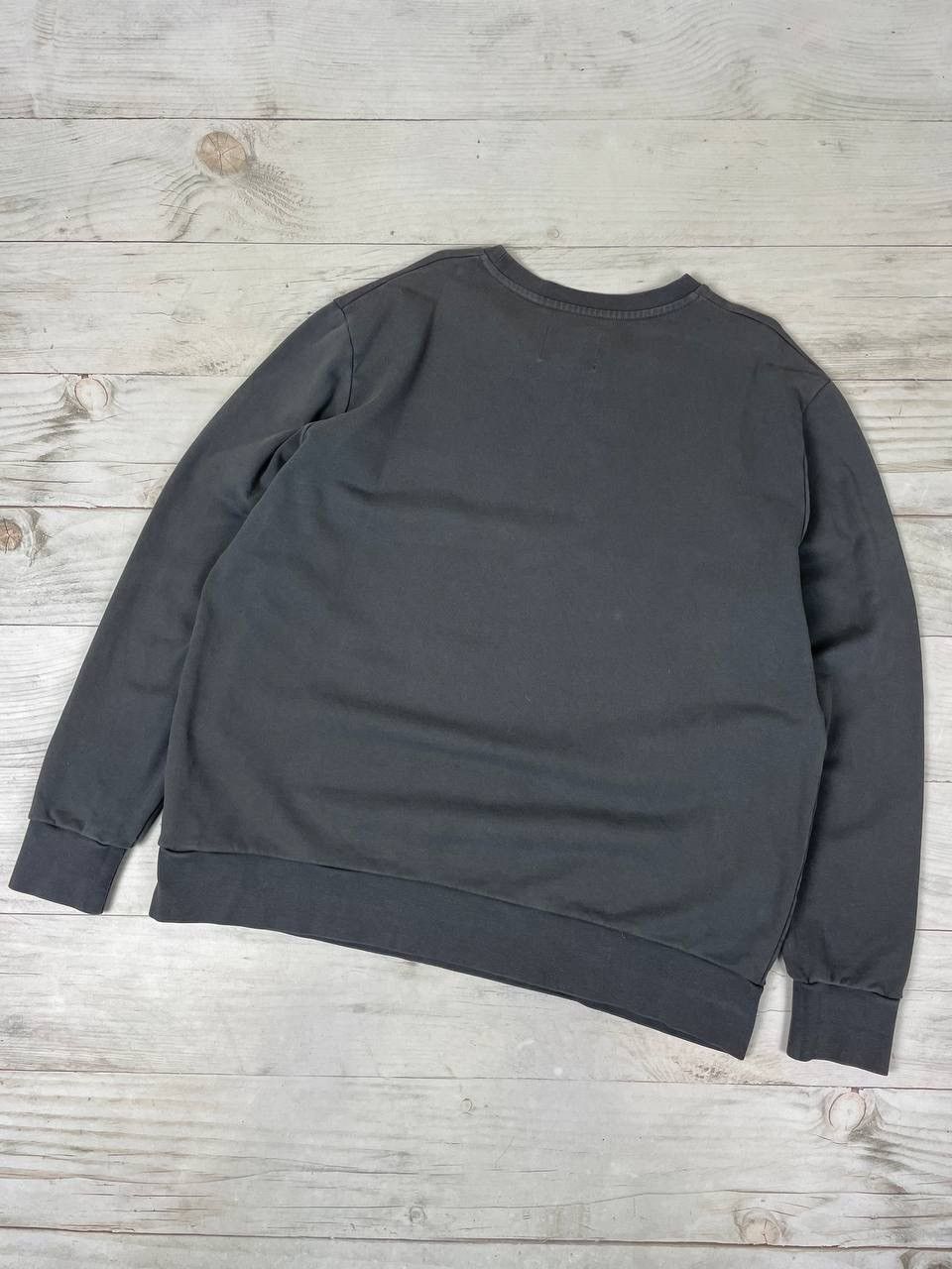 Vivienne Westwood Vivienne Westwood Sweatshirt Orb Logo Size US XXL / EU 58 / 5 - 14 Thumbnail