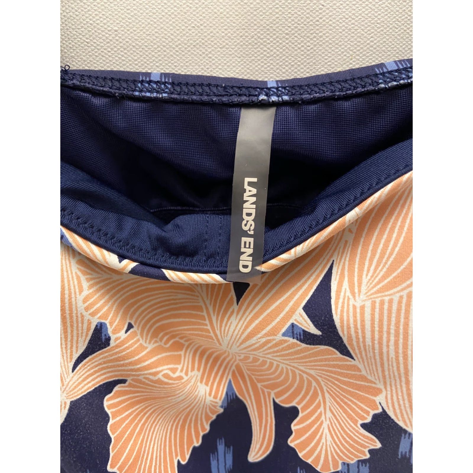 Lands' End VINTAGE Lands' End Tankini Top Women 4 Swimwear Orange Blue Tanks/Swim Top Womens 4 Orange 90s/2000s Size S / US 4 / IT 40 - 2 Thumbnail