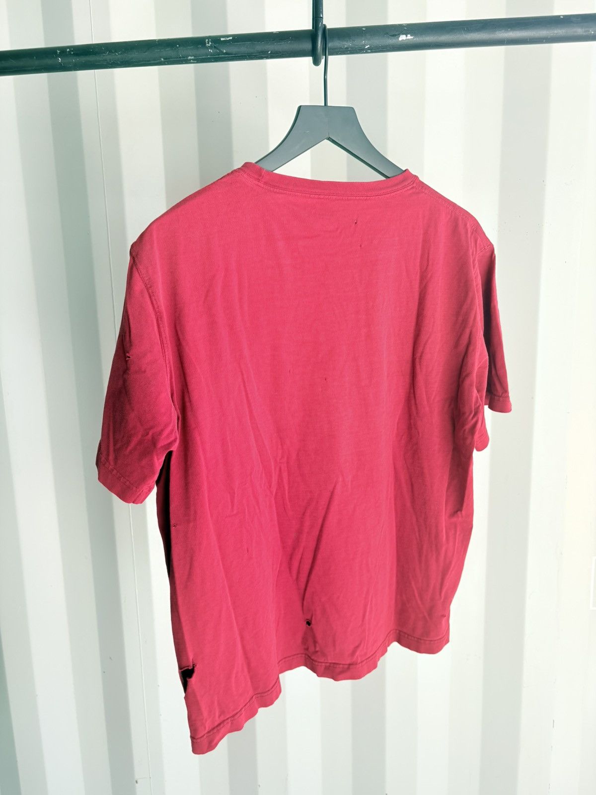 Vintage Thrashed Sun Faded Tee Shirt Distressed ERD Grunge Size US L / EU 52-54 / 3 - 5 Thumbnail