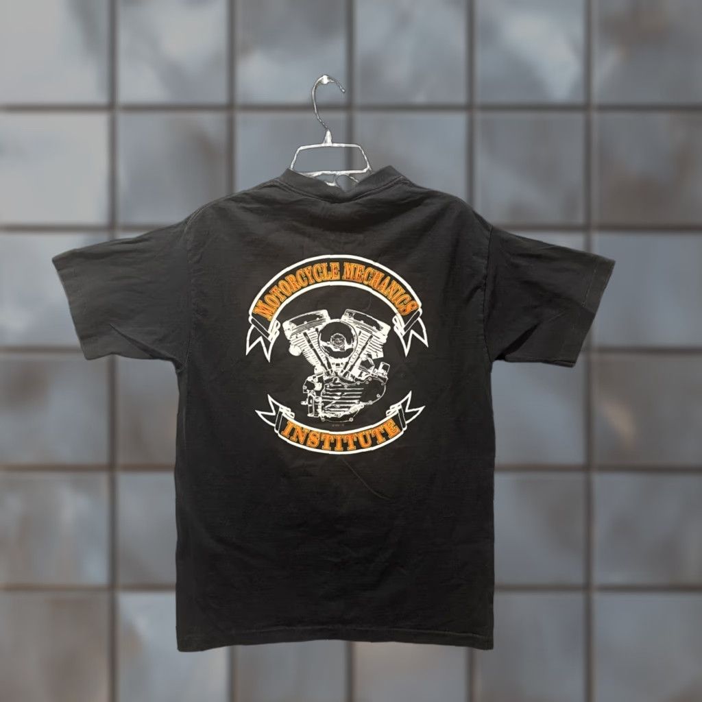 Harley Davidson VINTAGE Harley-Davidson Motorcycle Mechanics Institute Black T-Shirt Men’s L Mens Black 90s Size US L / EU 52-54 / 3 - 1 Thumbnail