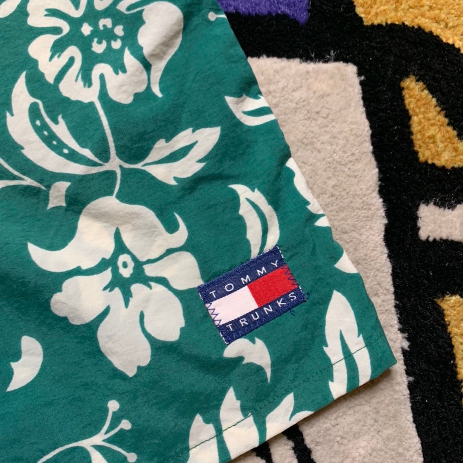Tommy Hilfiger × Vintage Vintage Tommy Hilfiger Tommy Trunks floral Water Shorts Size US 32 / EU 48 - 2 Thumbnail