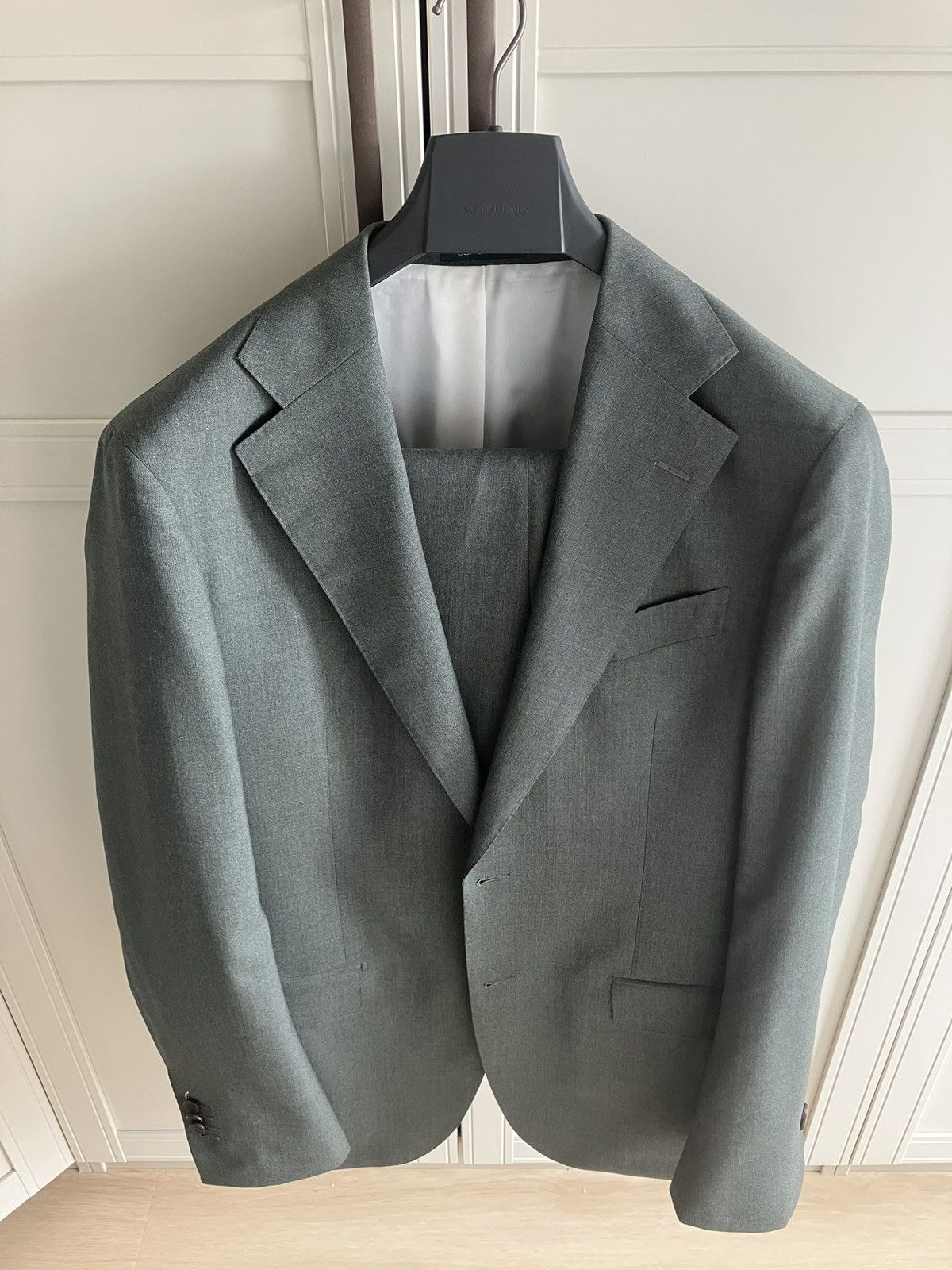 Suitsupply Suitsupply - Green perennial suit size 106 Size 54R - 1 Thumbnail