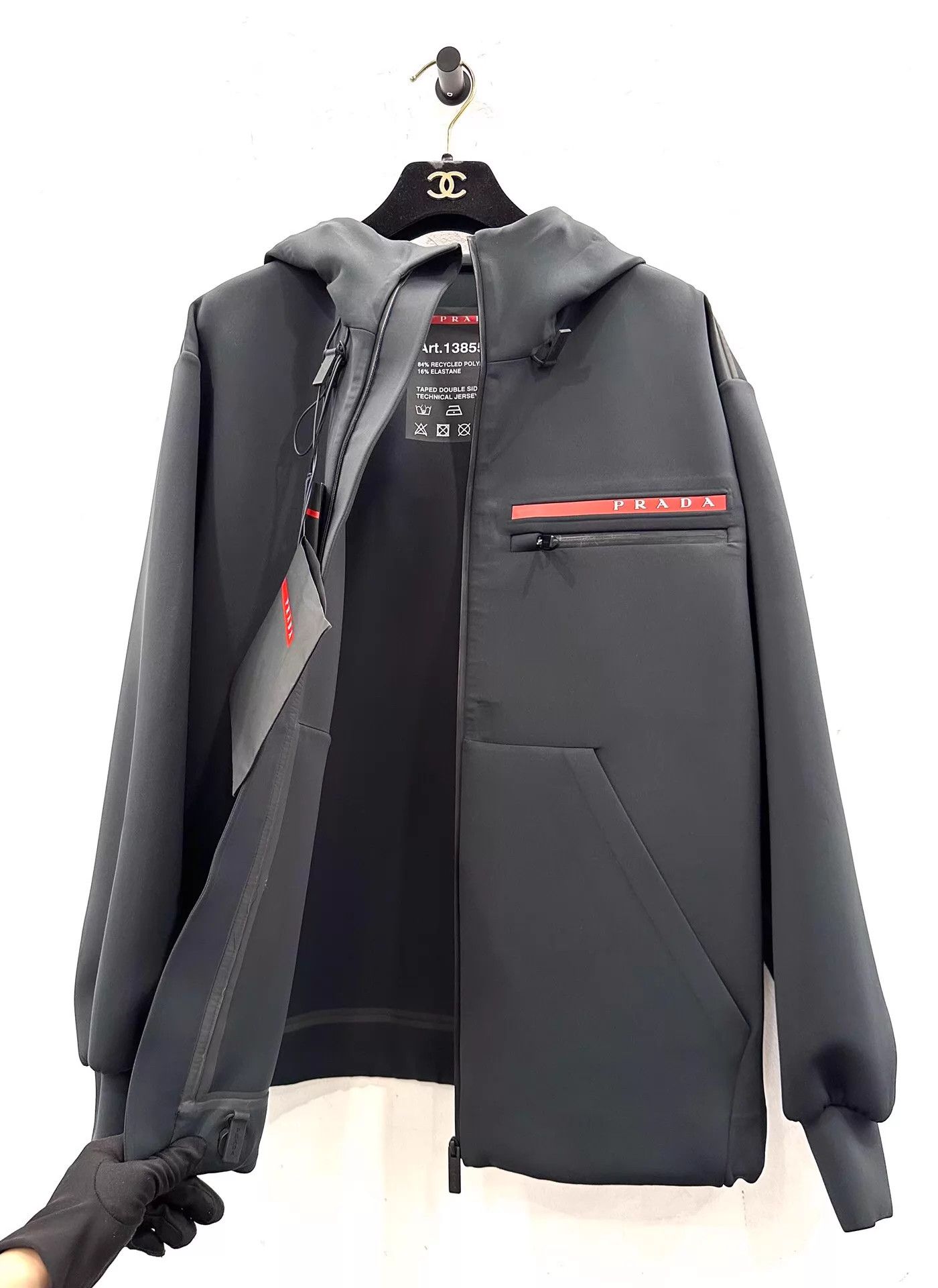 Prada Prada black space cotton red logo zip XS jacket new Size US XS / EU 42 / 0 - 3 Thumbnail