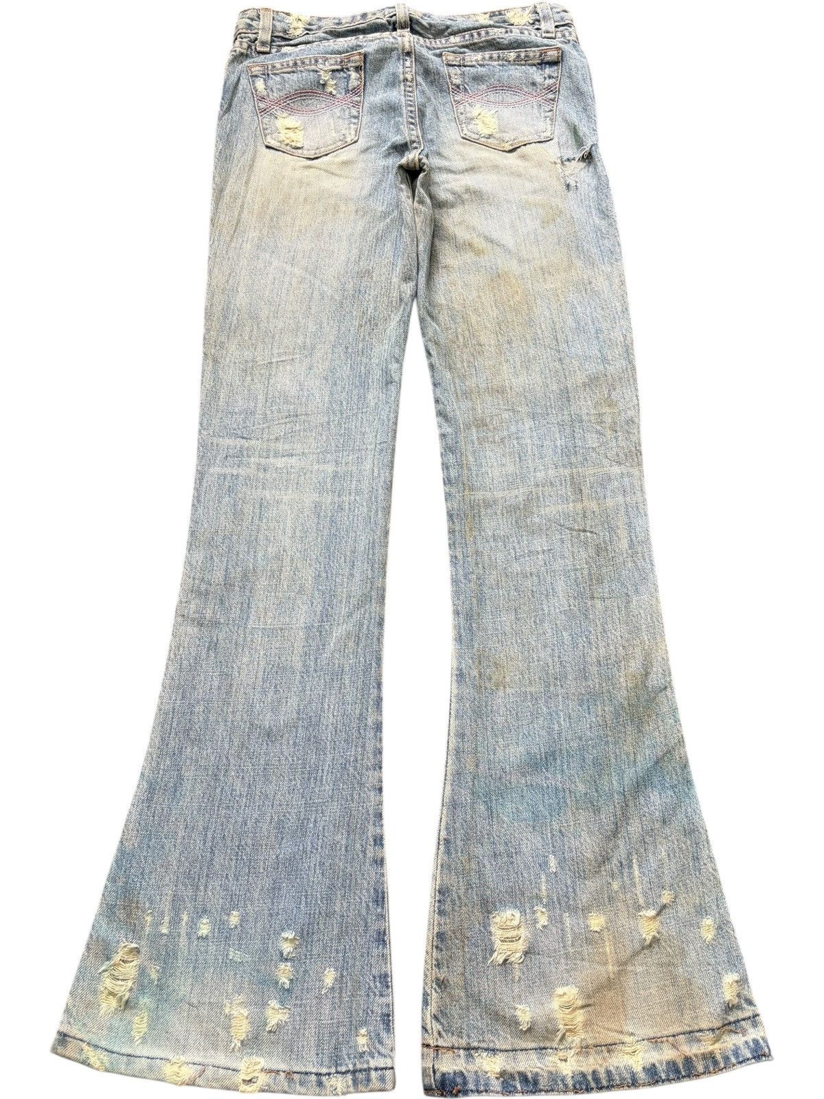 Abercrombie & Fitch Vintage Abercrombie Distress Low Rise Flare Jeans Size 27" / US 4 / IT 40 - 2 Thumbnail
