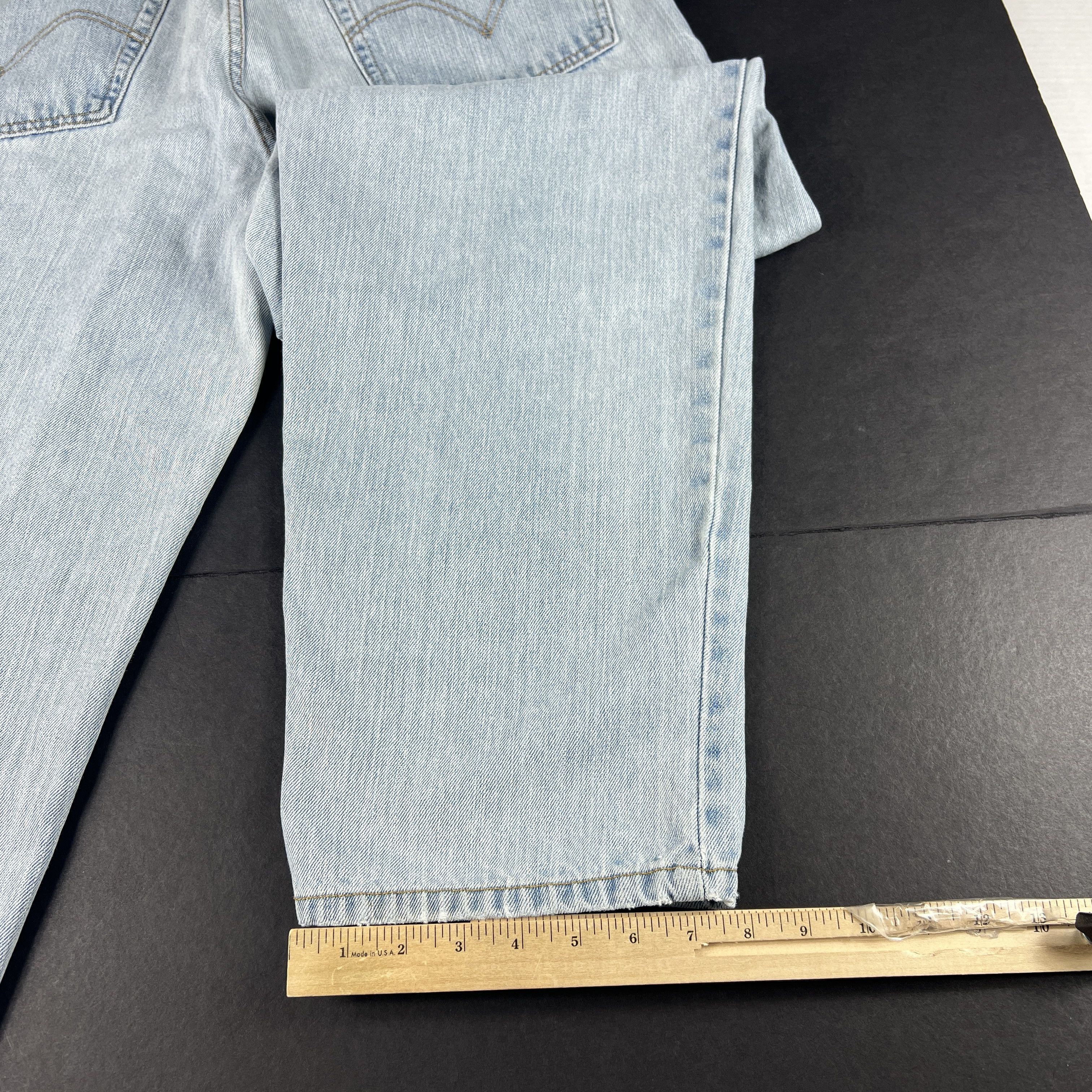Levi's × Vintage Y2K Levi's Jeans 560 Loose Tapered Light Blue Faded Denim Size US 38 / EU 54 - 16 Thumbnail
