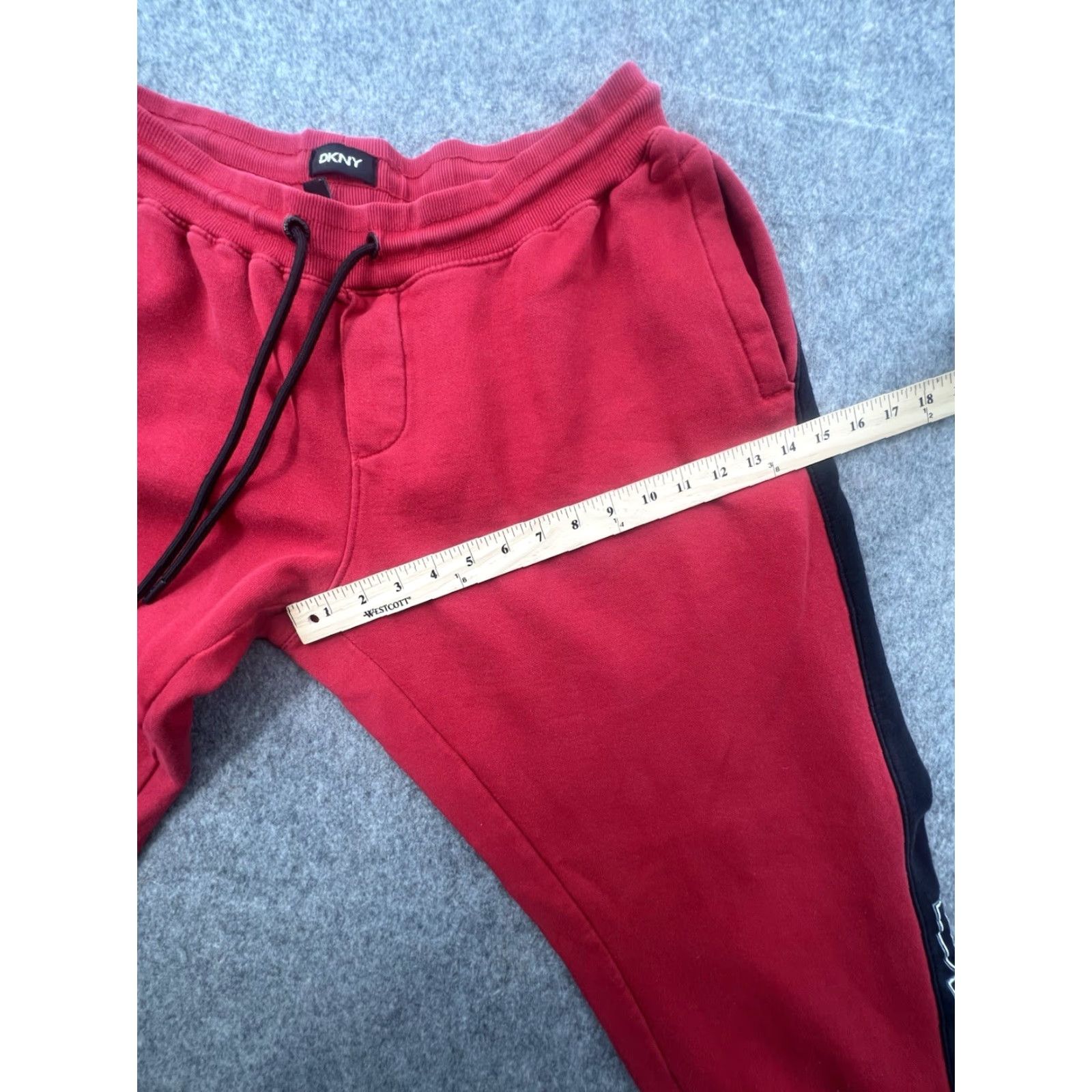 DKNY DKNY Jogger Pants Men's XL Red Fleece Drawstring Sweatpants | Size XL | Cotton Blend Polyester Athletic Tapered Inseam 29 in Pockets Elastic Waist Size US 36 / EU 52 - 4 Thumbnail