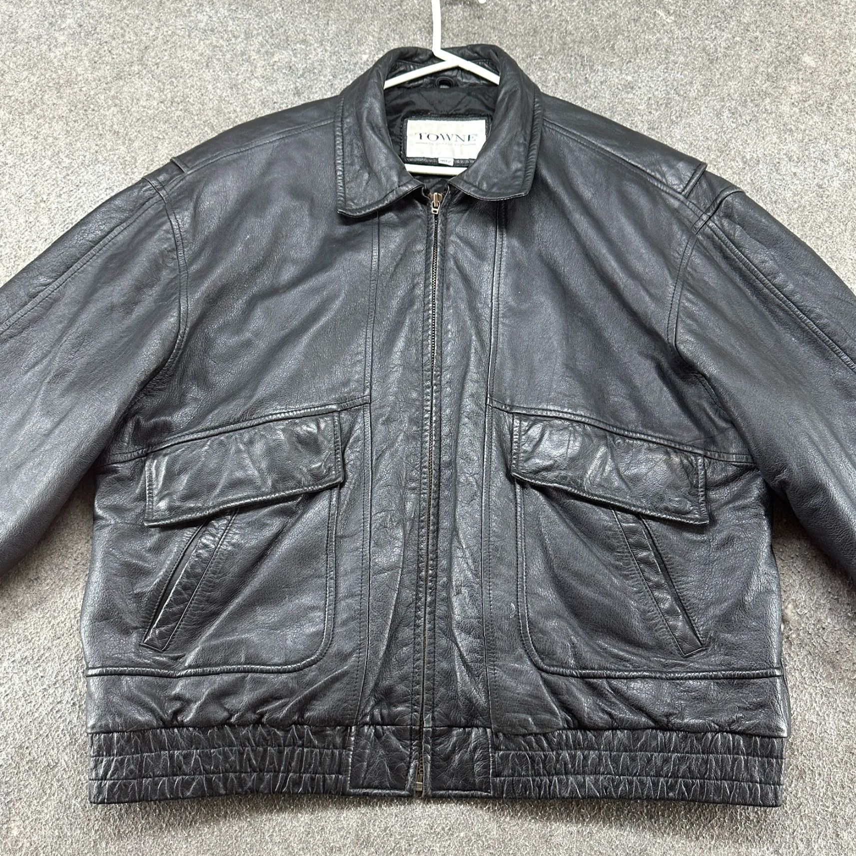 London Fog VINTAGE Towne London Fog Leather Bomber Jacket Mens XL Black Quilted Lined 90s Motors/Biker Accessories? Size US XL / EU 56 / 4 - 3 Thumbnail