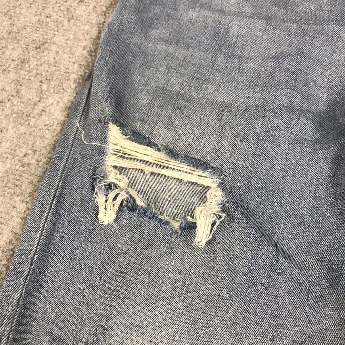 Diesel SLIM DIESEL DISTRESSED JEANS PANTS Size US 30 / EU 46 - 7 Thumbnail