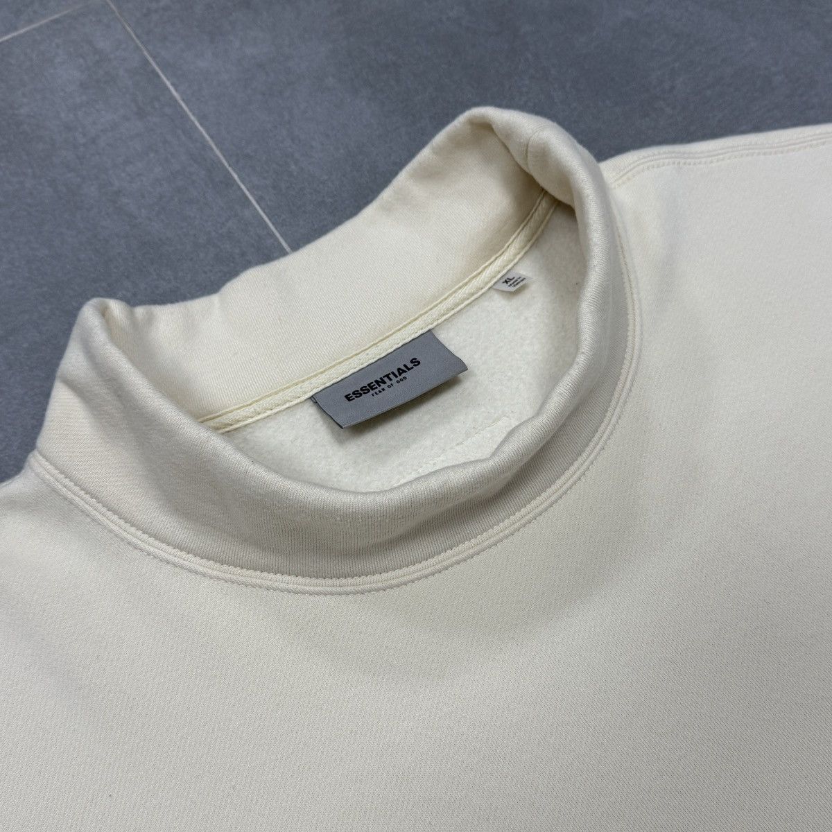 Fear of God Fear of God Essentials Pullover Mock Neck Fleece Sweatshirt Size US XL / EU 56 / 4 - 11 Thumbnail