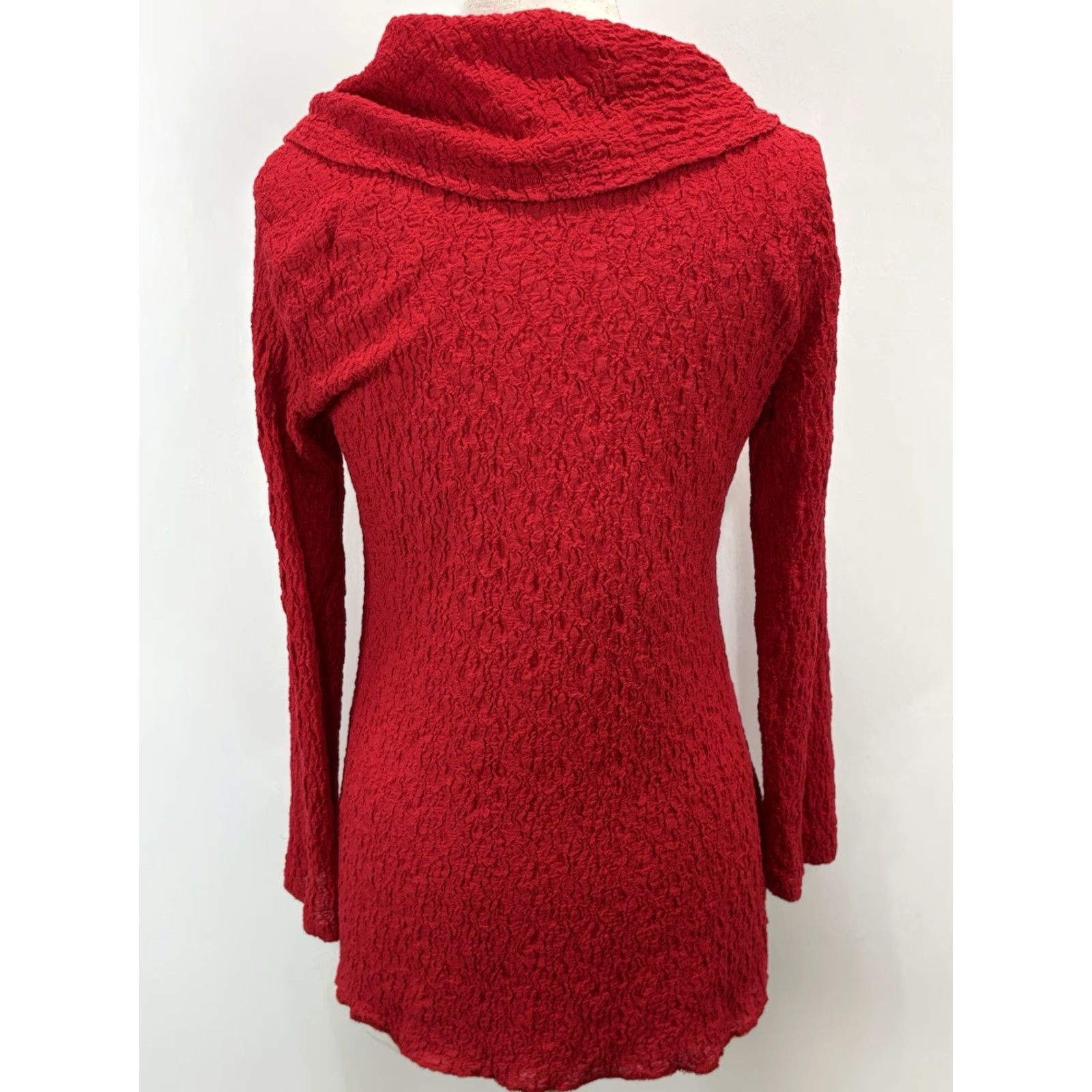 Vintage VINTAGE Ali Miles Tunic Shirt Women Small Red Cowl Neck Crinkle Lagenlook Artsy - Cotton Blend Pullover Long Sleeve Size Small Mens? Wait. Size S / US 4 / IT 40 - 3 Thumbnail