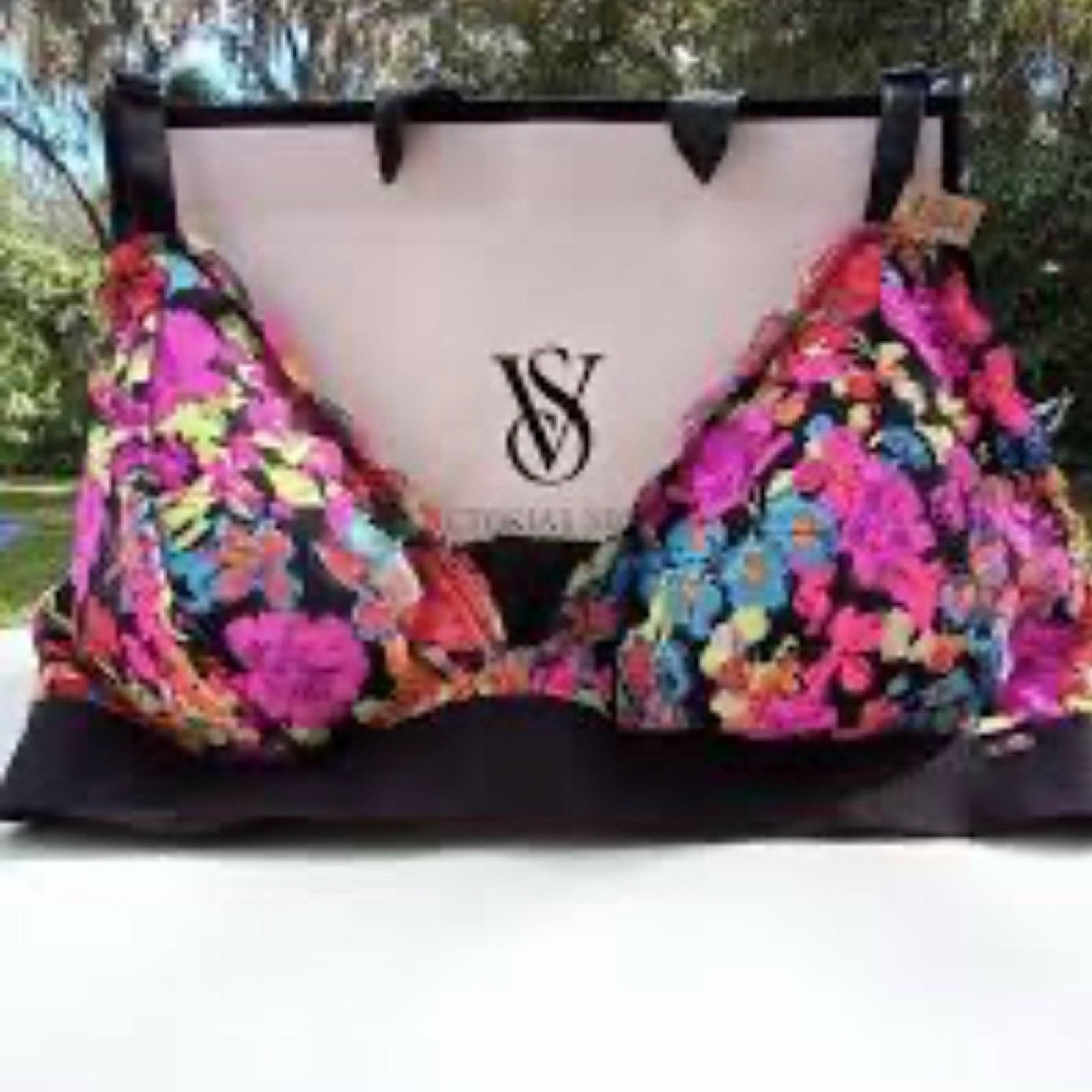 Victoria's Secret Floral Padded Bralette and Panties Matching set size S Size ONE SIZE - 2 Thumbnail