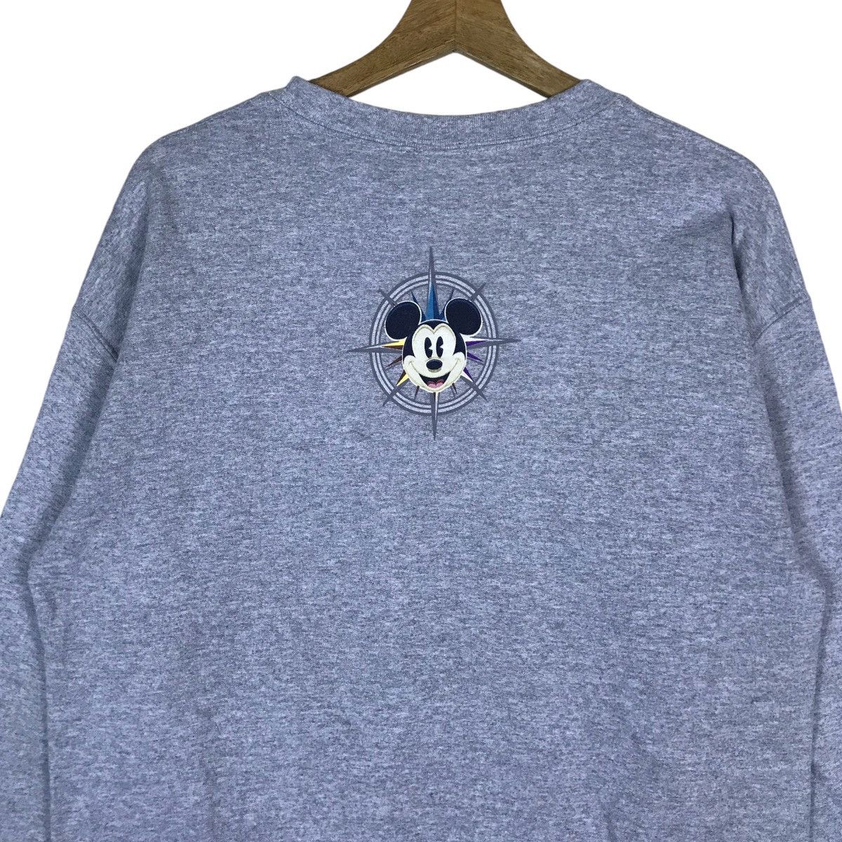 Disney Vintage Disney Pullover Jumper Sweatshirt Size US M / EU 48-50 / 2 - 7 Thumbnail