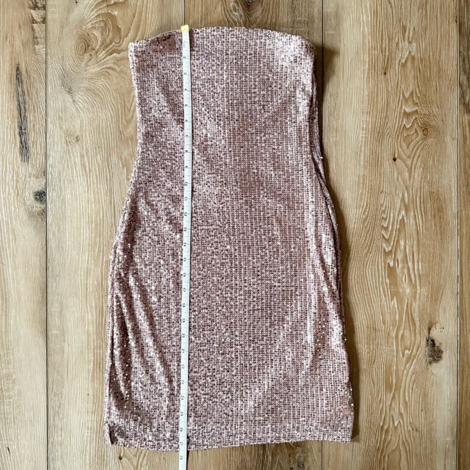 Urban Outfitters Urban Outfitters Larissa Sequin Tube Mini Dress M Size M / US 6-8 / IT 42-44 - 9 Thumbnail