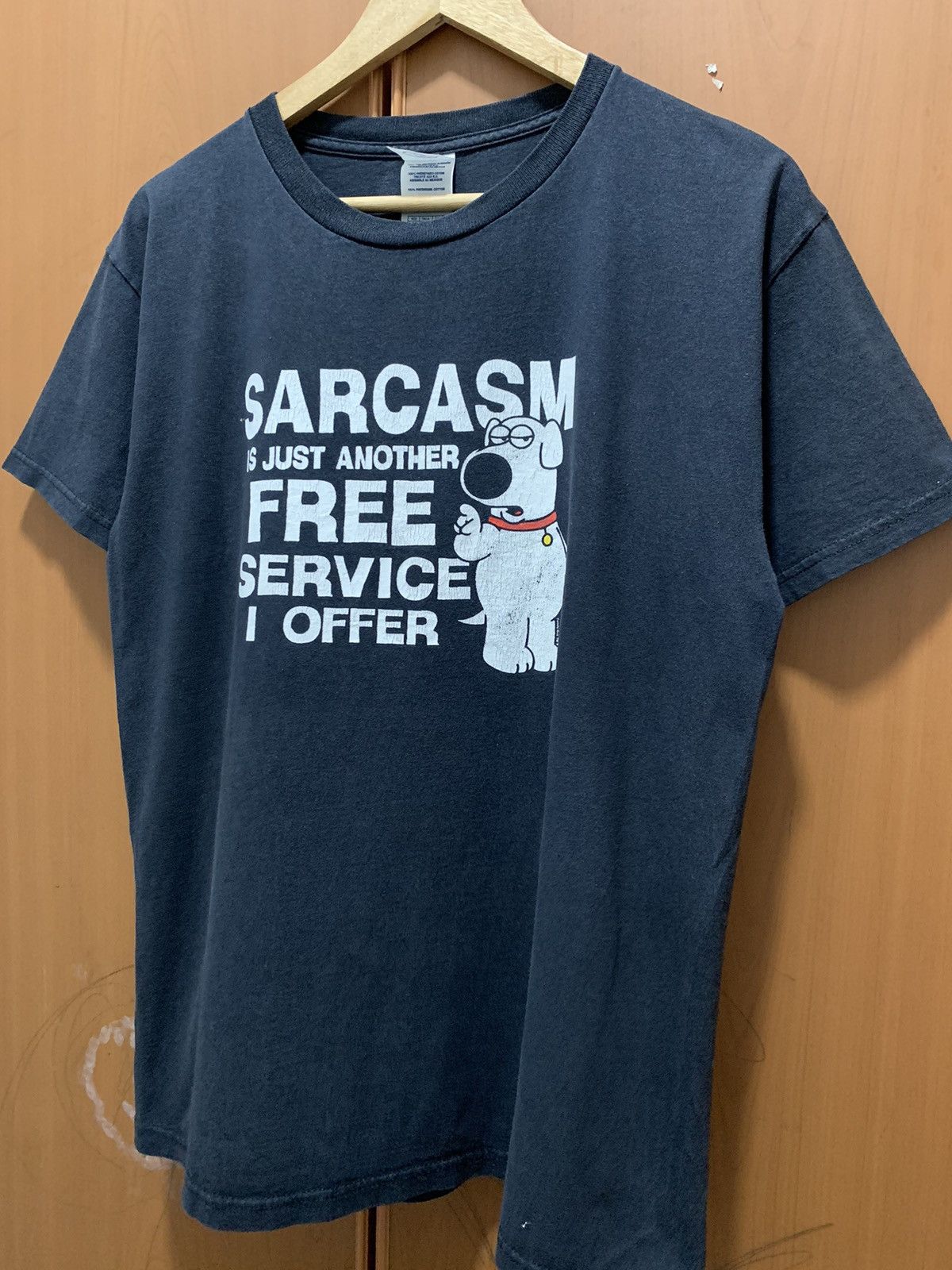 Delta Vintage Y2K Family Guy Brian Griffin Sarcasm Size US M / EU 48-50 / 2 - 2 Thumbnail