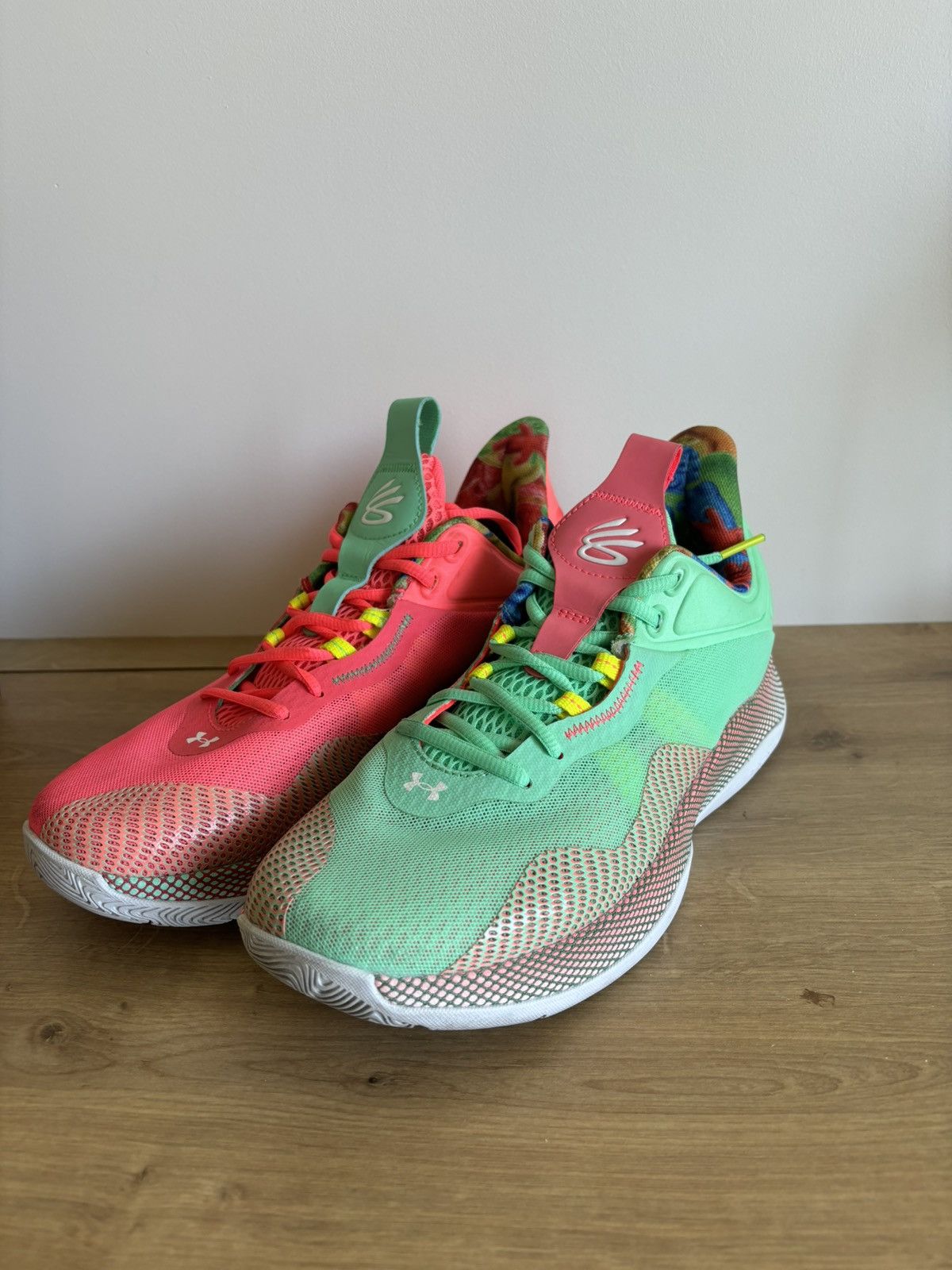 Under Armour Under Armour Curry HOVR Splash 2 x Sour Patch Kids Size US 9.5 / EU 42-43 - 2 Thumbnail