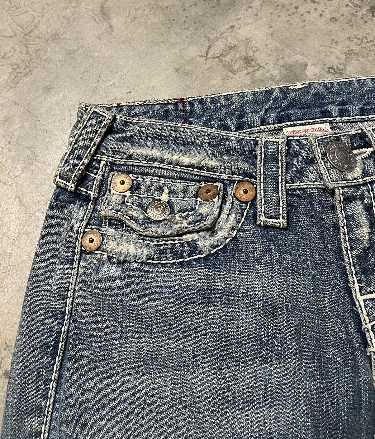 True Religion Flare Jeans TRUE RELIGION distressed low rise twist leg Size US 28 / EU 44 - 5 Thumbnail