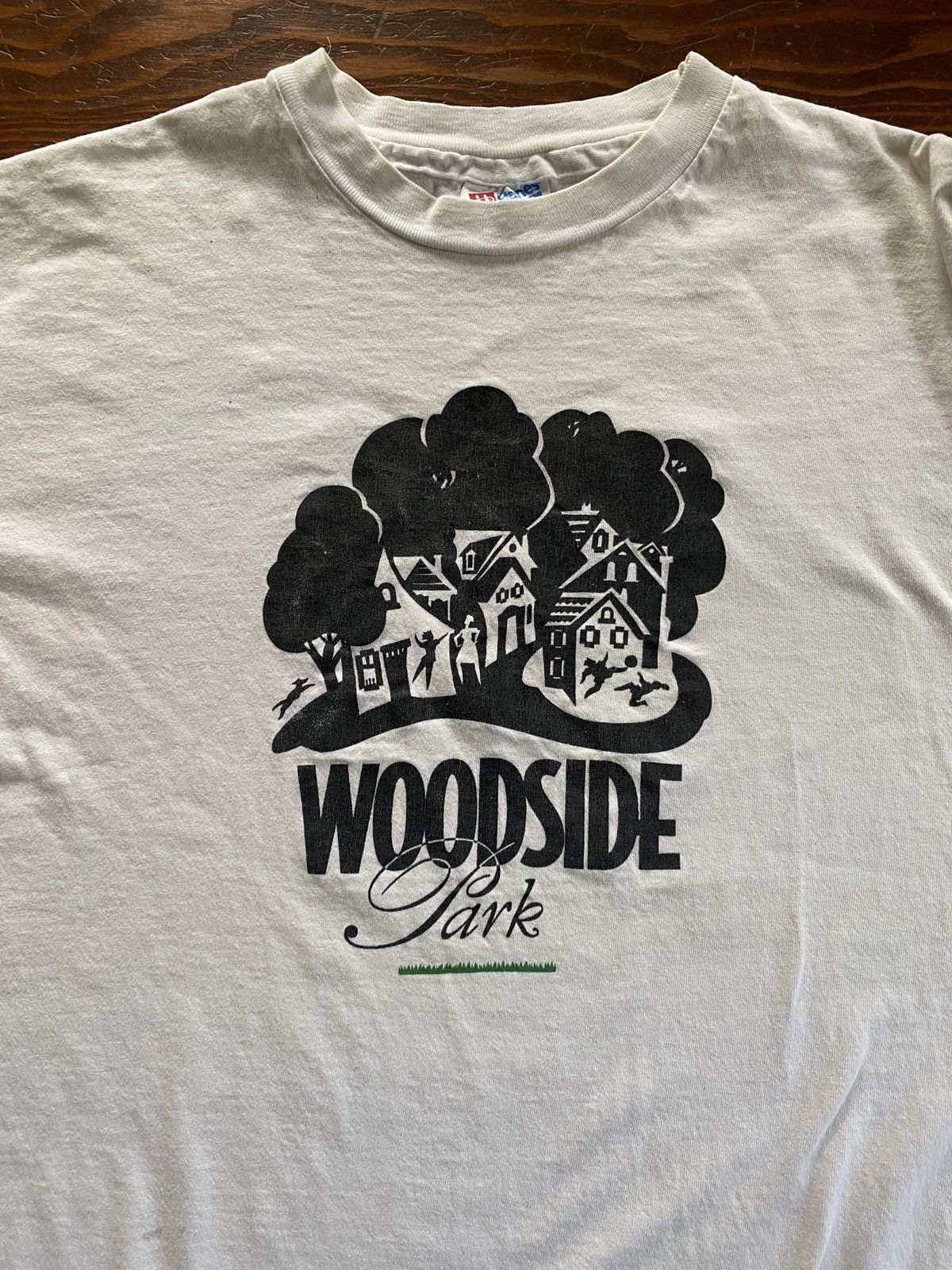 Vintage Vintage 90’s Woodside Park Neighborhood Single Stitch Tee Size US XL / EU 56 / 4 - 1 Thumbnail