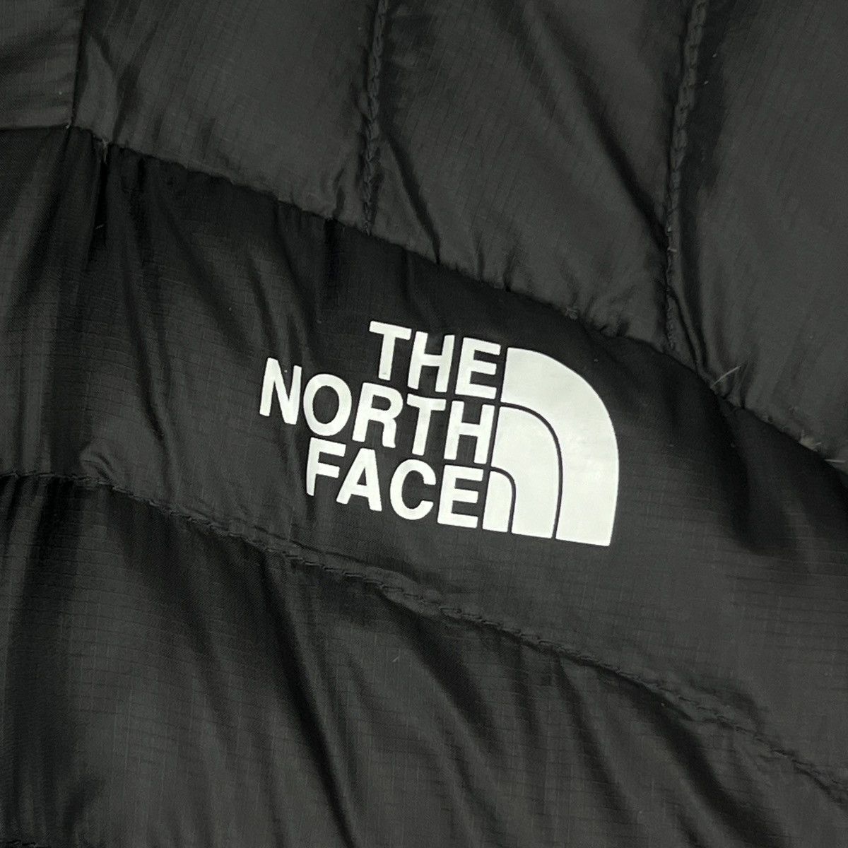 The North Face × Vintage THE NORTH FACE NUPTSE 700 PRO BLACK DOWN PUFFER JACKET Size M / US 6-8 / IT 42-44 - 5 Thumbnail