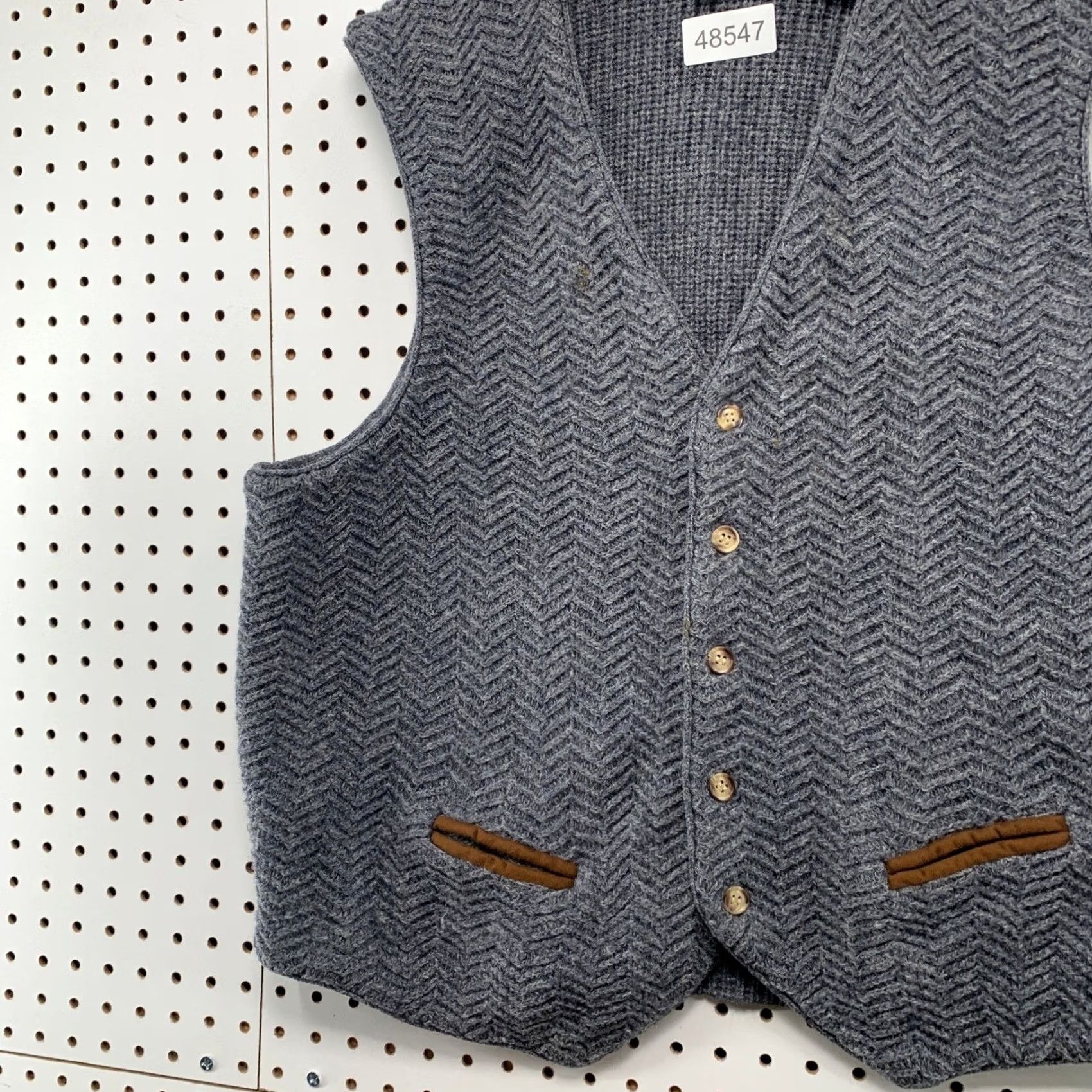 Vintage VINTAGE J.J. Farmer Sweater Vest Mens XL Grey 90s Wool Shetland Herringbone Size US XL / EU 56 / 4 - 5 Thumbnail