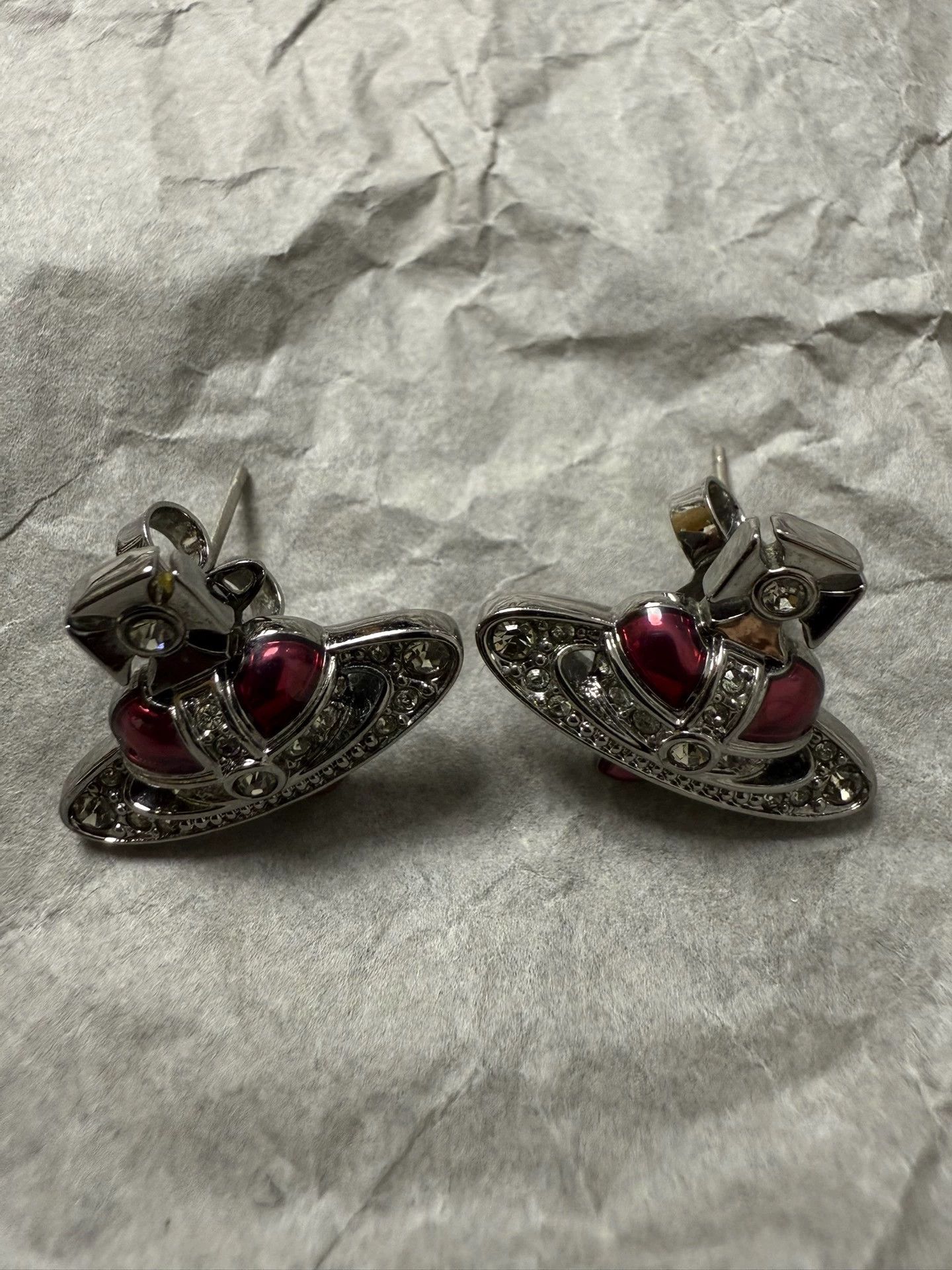 Vivienne Westwood Vivienne Westwood Diamante Asymmetrical Heart Earrings Size ONE SIZE - 2 Thumbnail