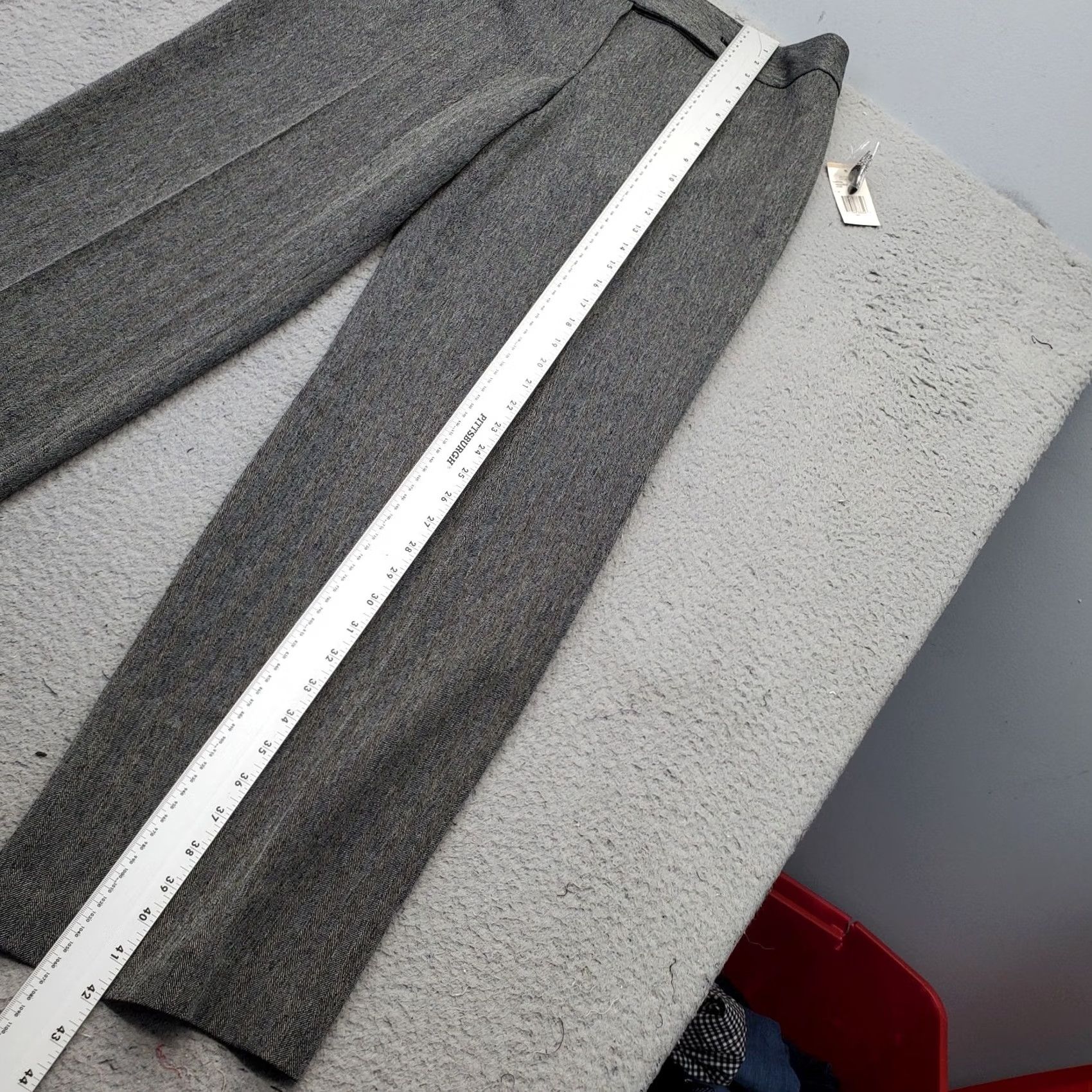 Jones New York Jones New York Pants Womens 12 Gray Herringbone Professional Career High Waist Dress Pants Size 34" / US 12 / IT 48 - 4 Thumbnail