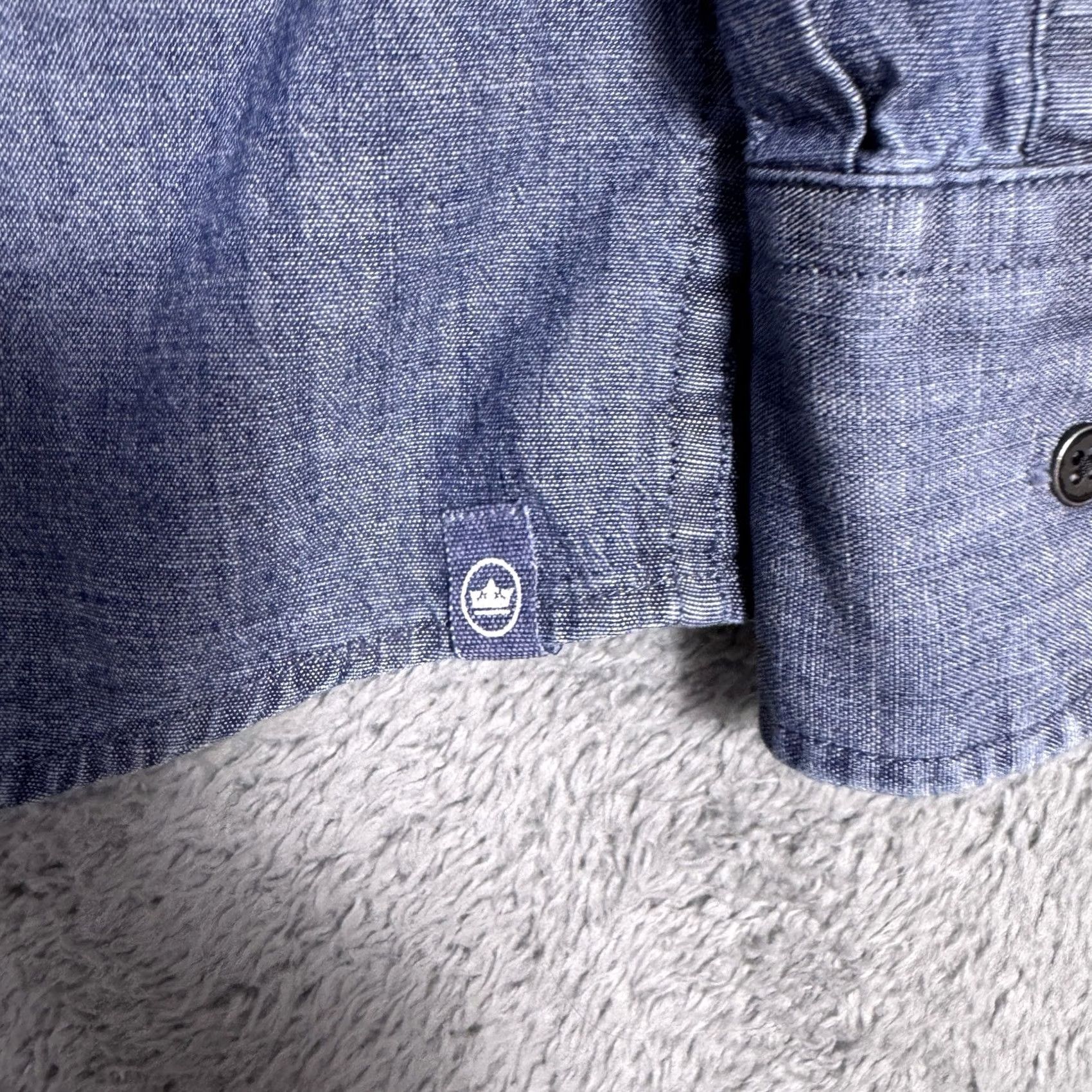 Peter Millar Peter Millar Shirt Mens L Blue Denim Chambray Button Up Crown Crafted Size US L / EU 52-54 / 3 - 3 Thumbnail