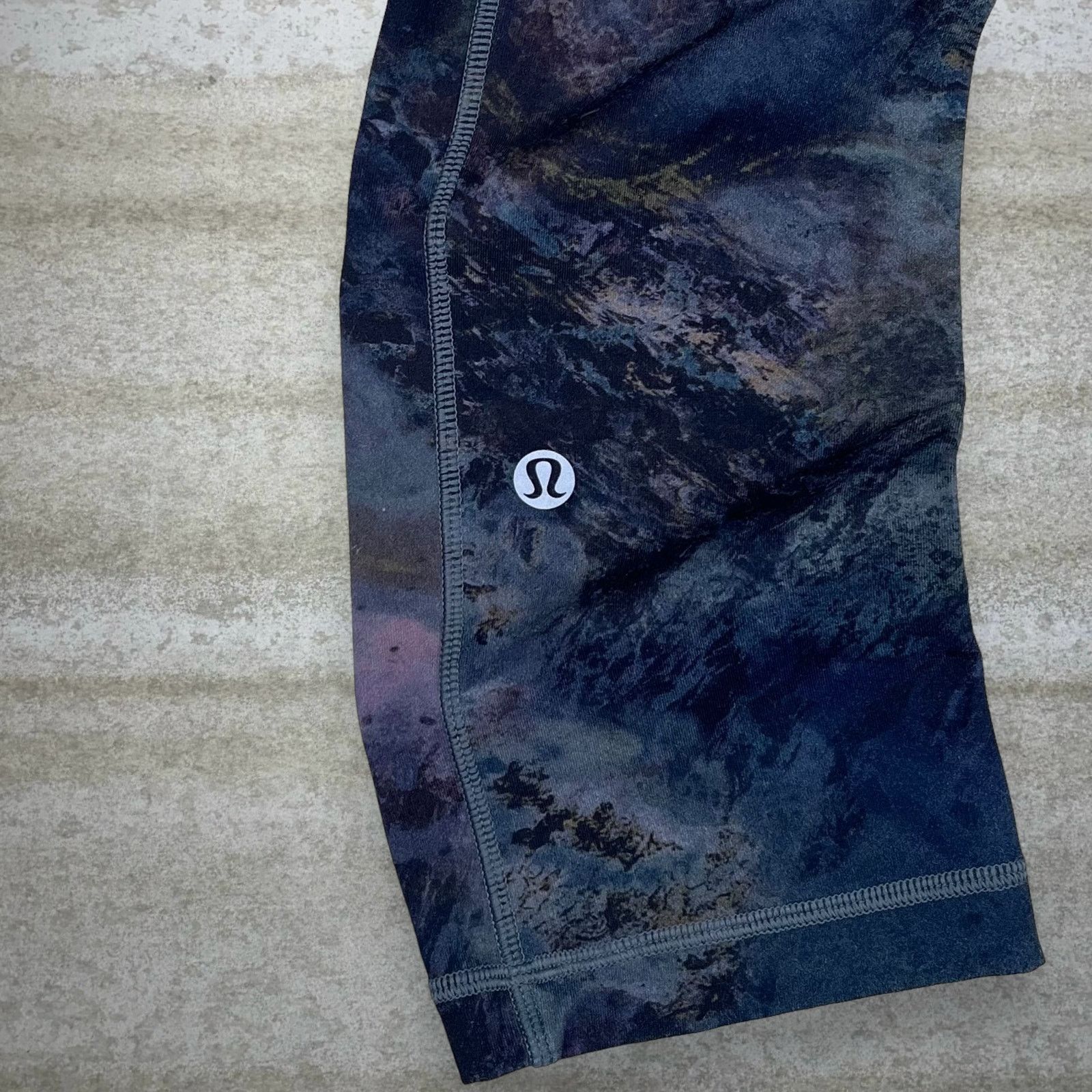Lululemon Vintage Y2K Lululemon Speed Up Tight Leggings Size 2 Radiant Size 26" / US 2 / IT 38 - 3 Thumbnail