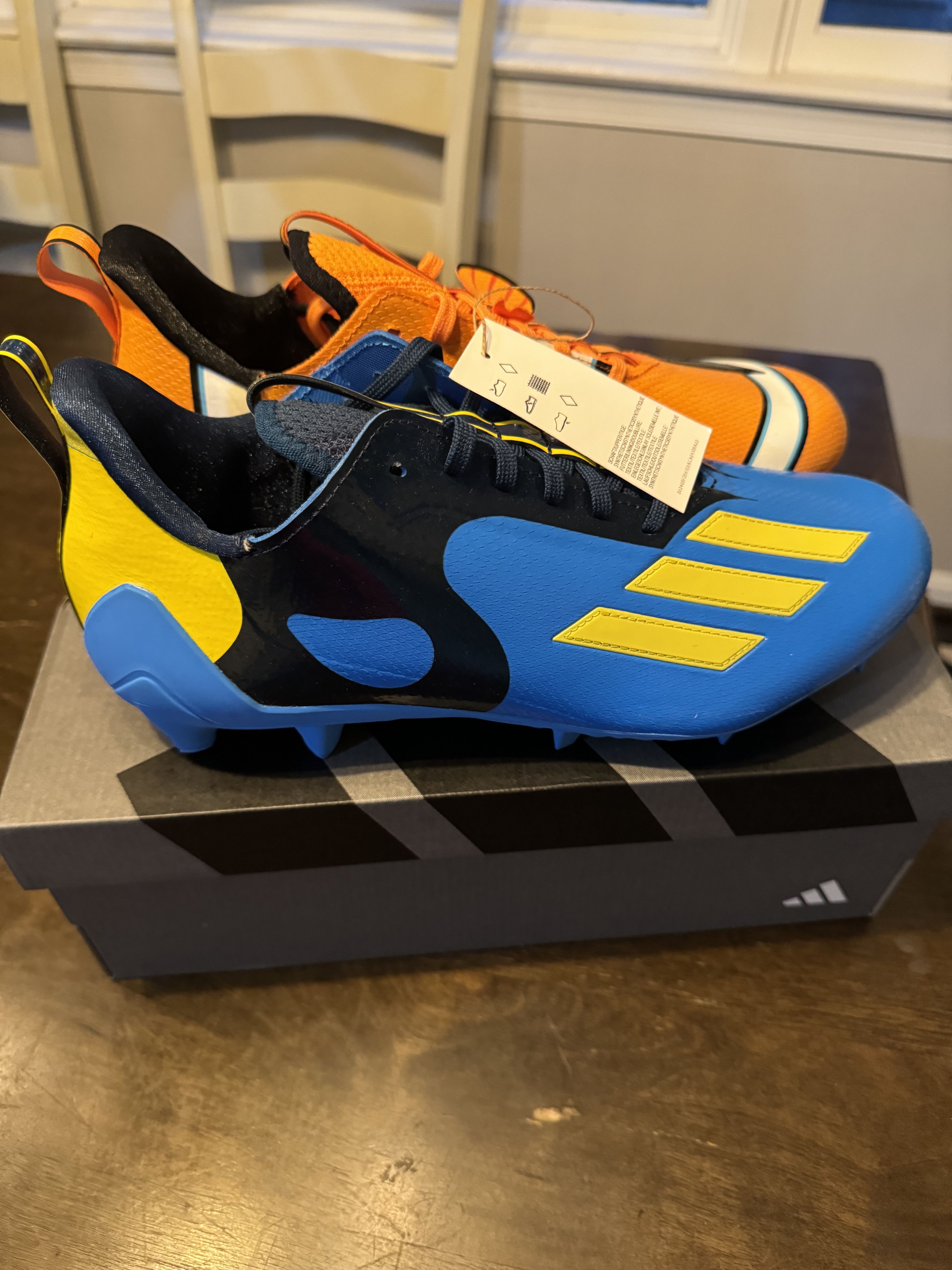 Adidas × Disney Adizero 12.0 x Disney “Finding Nemo” Football Cleats Size US 10 / EU 43 - 4 Thumbnail