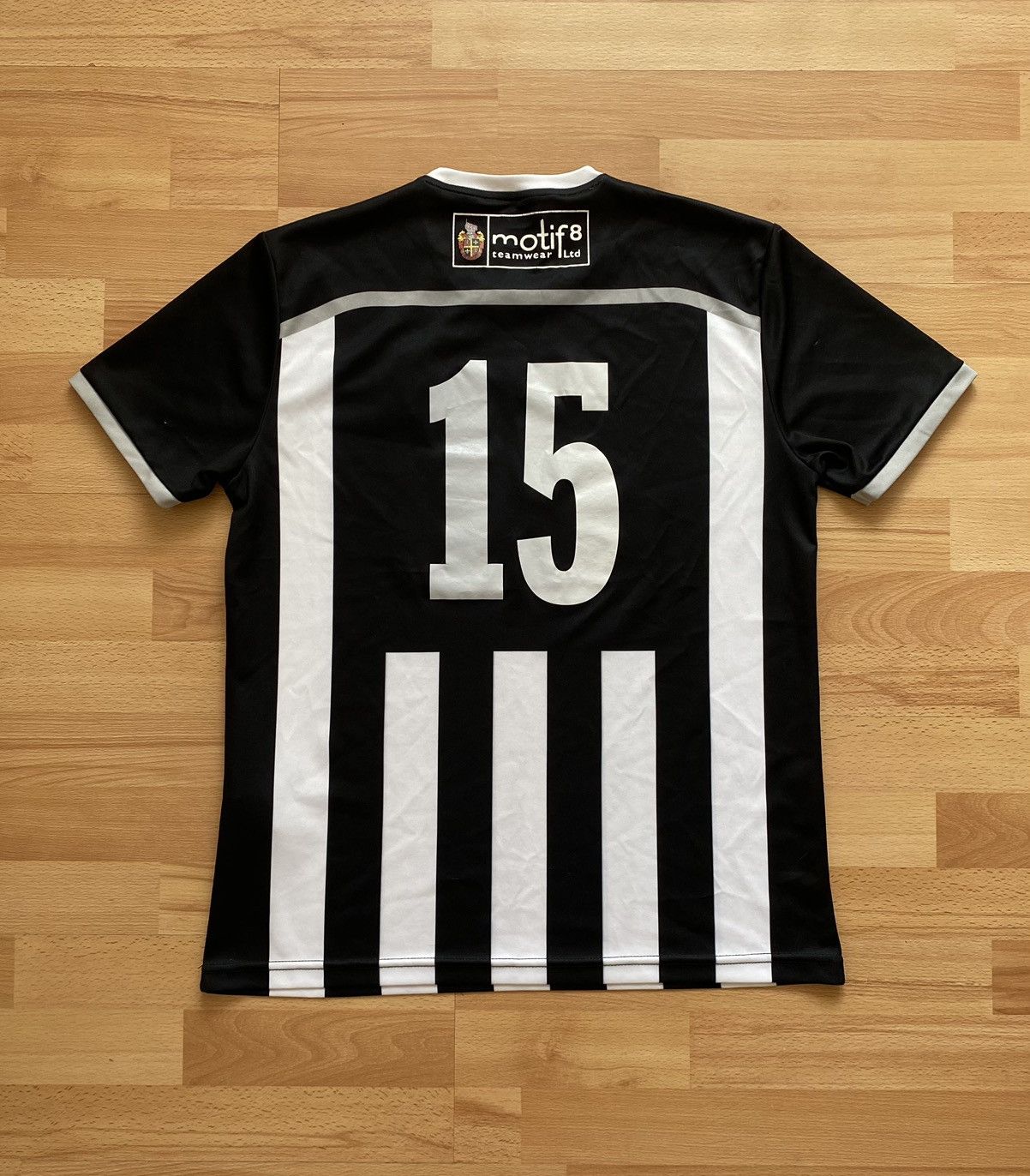 Errea SPENNYMOOR TOWN 2020 2021 HOME FOOTBALL SHIRT JERSEY ERREA Size US L / EU 52-54 / 3 - 6 Thumbnail