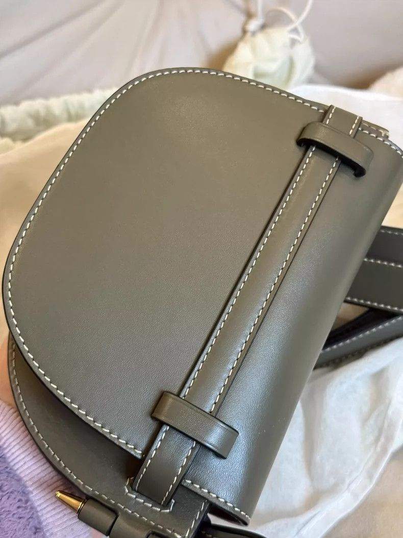 Loewe loewe Mini soft cowhide bow tote 2503-Nextarrow Size ONE SIZE - 4 Thumbnail