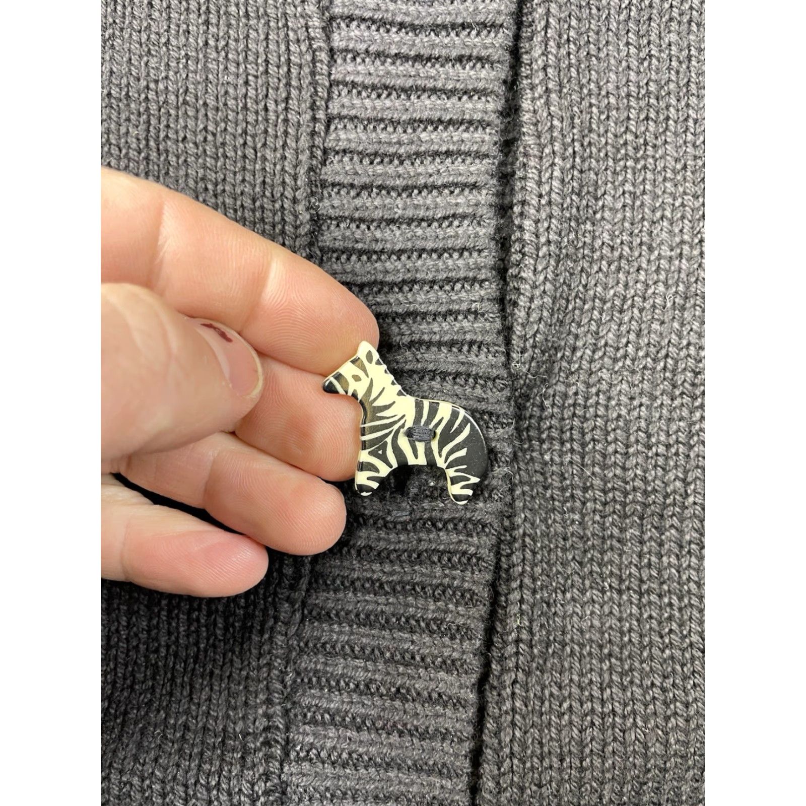 Vintage VINTAGE Eagles Eye Zebra Cardigan Kit Sweater Button Black Womens Large L Adult Women Size L / US 10 / IT 46 - 7 Thumbnail