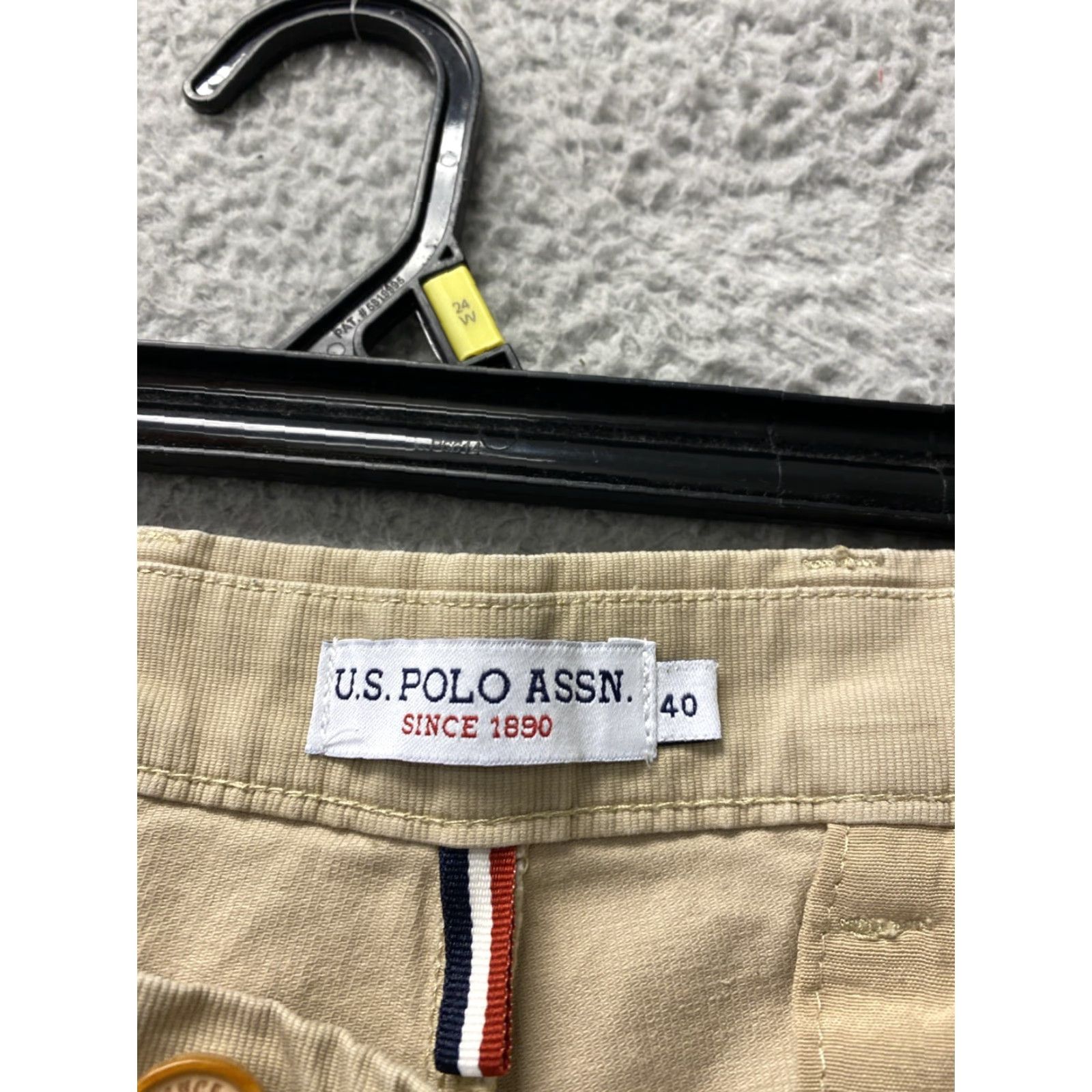 Vintage US Polo Assn Men's Chino Pants Size W40 L32 Casual Cotton Tan Logo Accents 2000s Size US L / EU 52-54 / 3 - 3 Thumbnail