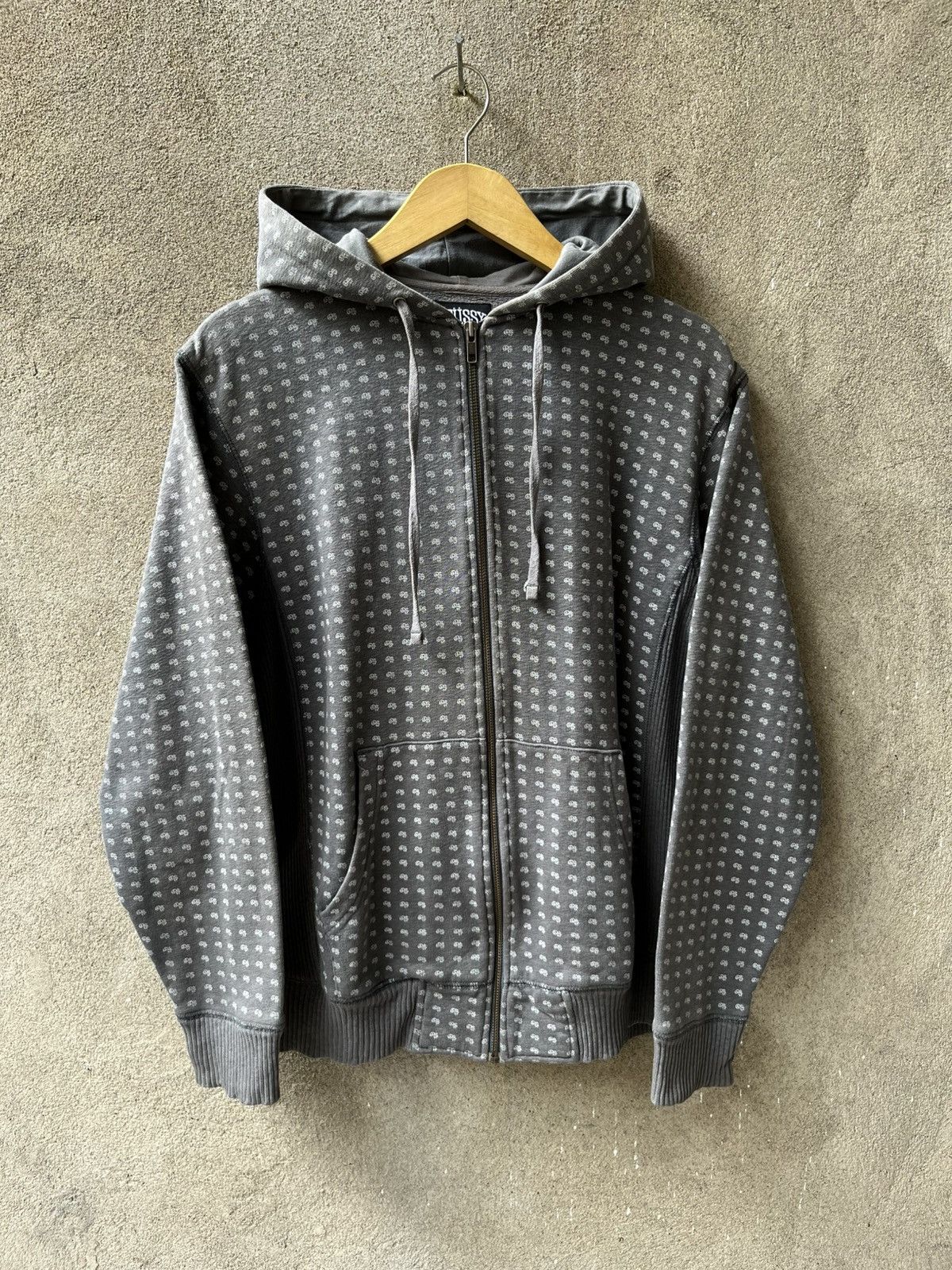 Stussy Vintage 2000s stussy all over print Size US S / EU 44-46 / 1 - 1 Thumbnail