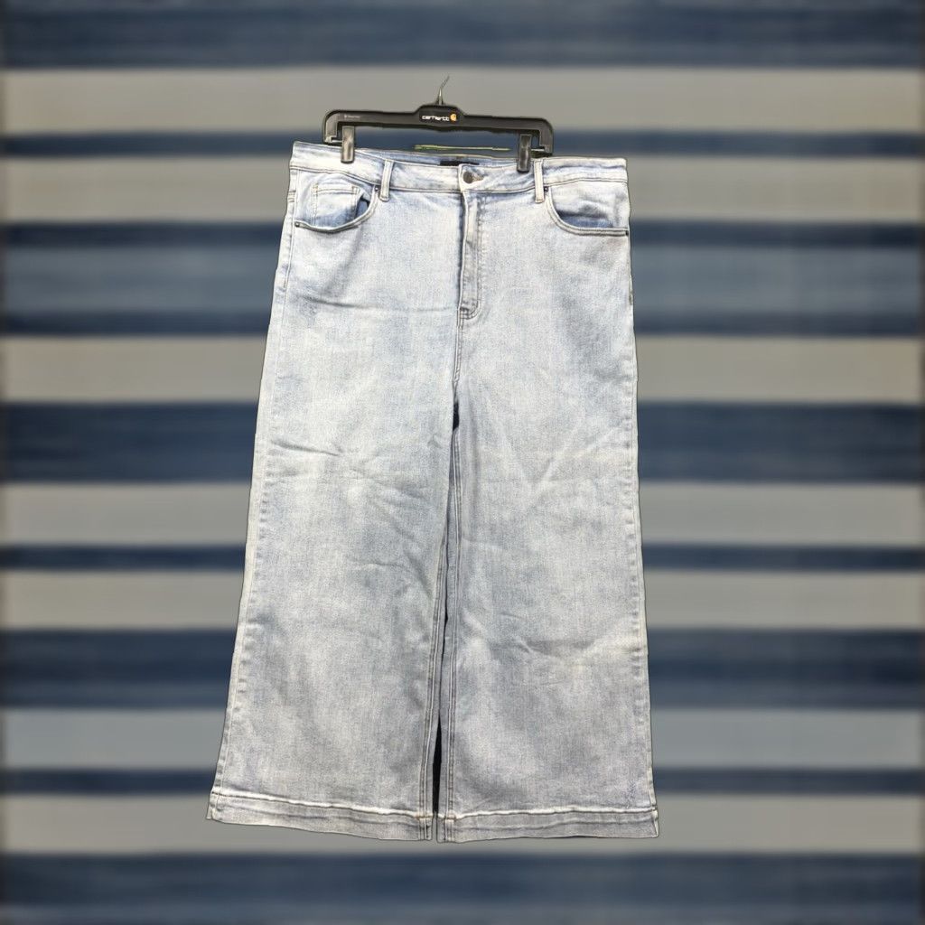 Vintage Risen Jeans 3XL Womens Wide-Leg Light Wash Stretch Baggy Y2K Style Denim Cotton Polyester Spandex Jeans Brand: Risen Size 40" / US 18 - 1 Thumbnail