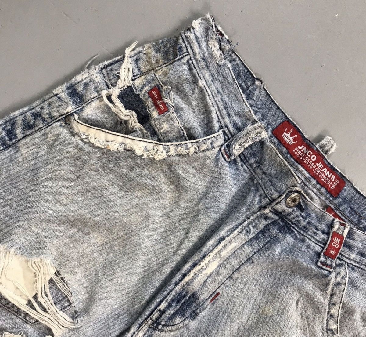 JNCO Vintage jnco 8 ball🎱 denim jorts Size US 34 / EU 50 - 5 Thumbnail