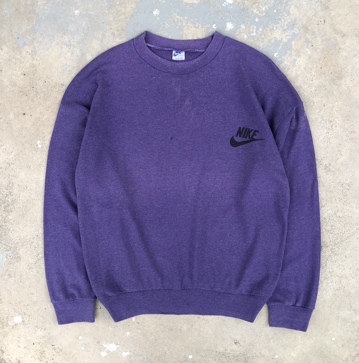 Nike Vintage Nike Oregon USA Blue Tag Sun Faded Crewneck Size US L / EU 52-54 / 3 - 1 Thumbnail