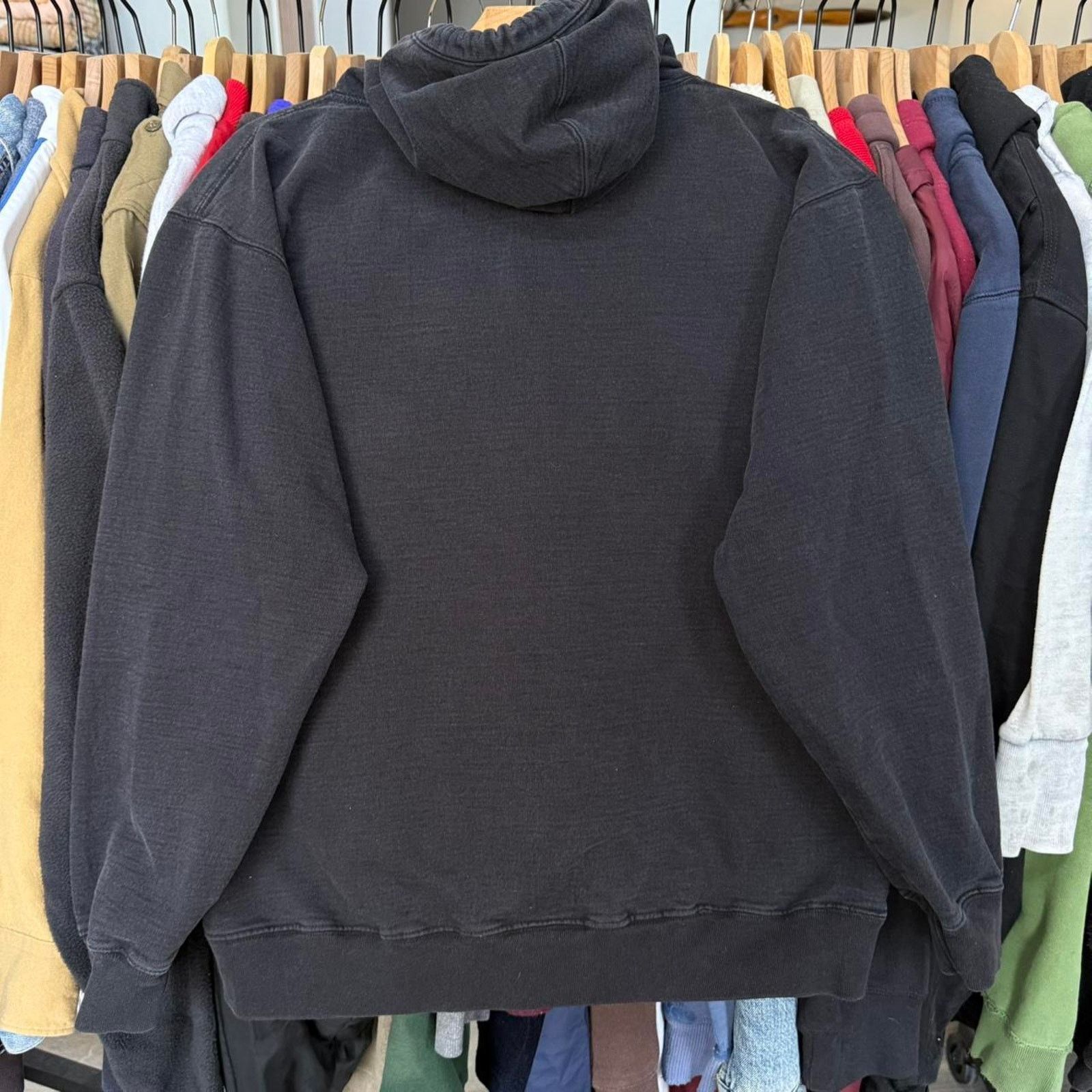 Other Vintage 2006 ACDC Back In Black Faded Hoodie Rock and Roll Size US L / EU 52-54 / 3 - 7 Thumbnail