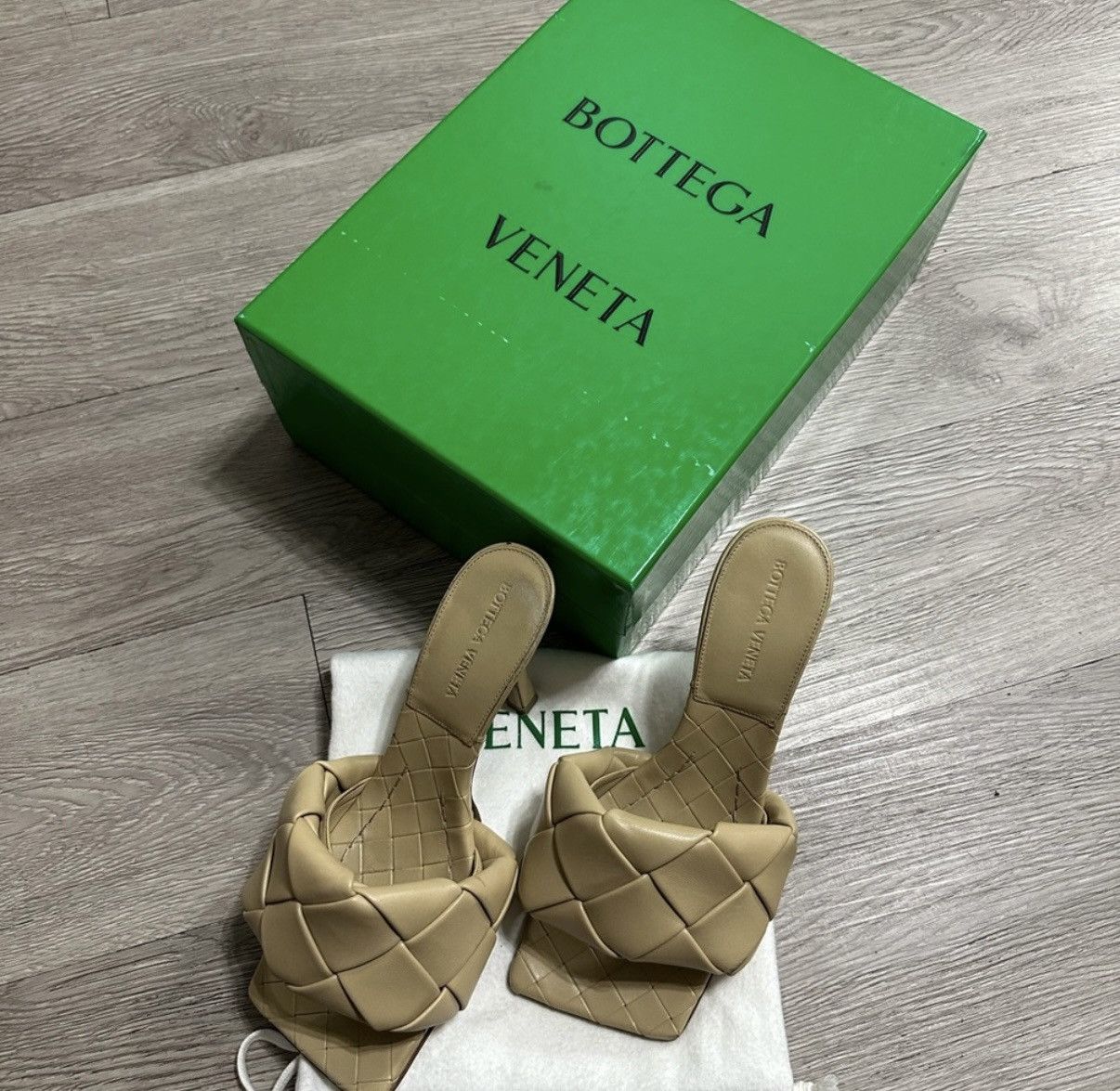 Bottega Veneta Bottega Veneta Lido Intrecciato Weave Slide Heels Size US 7 / IT 37 - 10 Thumbnail