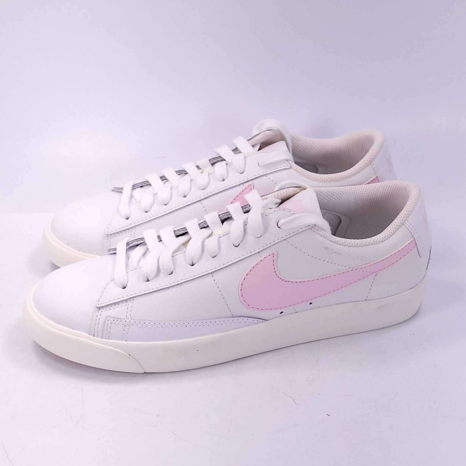 Nike Nike Blazer Low Leather Shoe Mens Size 7 CI6377-106 White Size US 7 / EU 40 - 1 Thumbnail