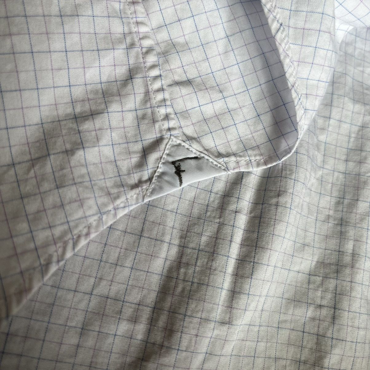 Salvatore Ferragamo Vintage Y2K Salvatore Ferragamo Light Button Up Dress Shirt Size US L / EU 52-54 / 3 - 7 Thumbnail