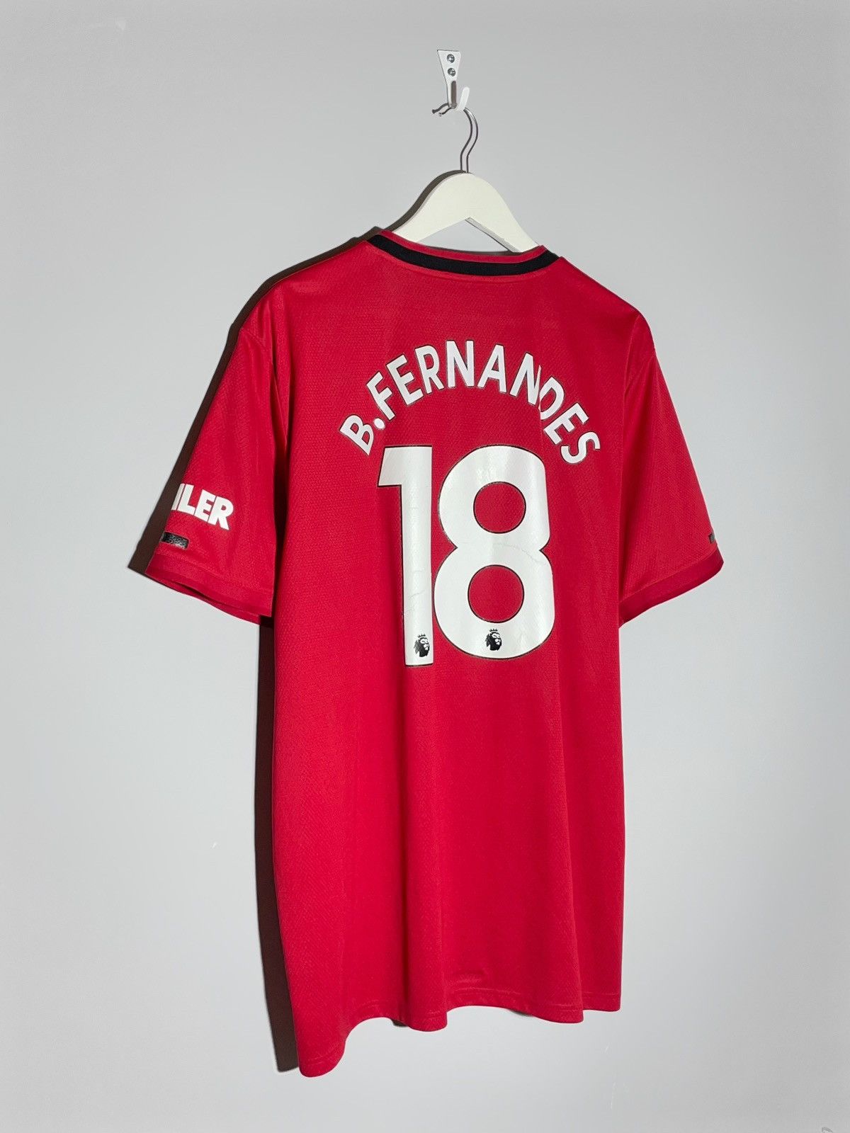 Adidas #18 Fernandes Manchester United Adidas 2019/20 Home Jersey Size US XXL / EU 58 / 5 - 1 Thumbnail