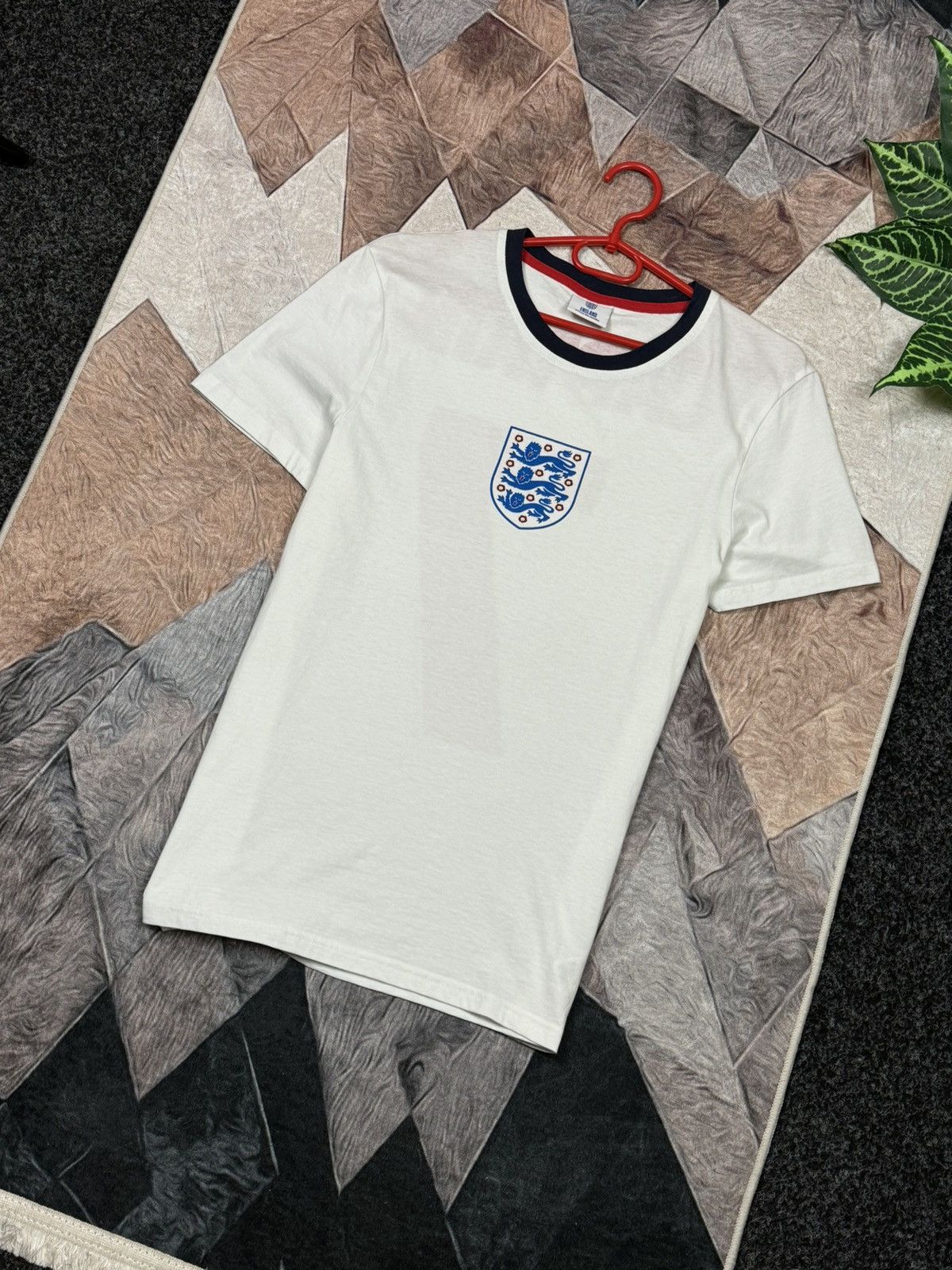 Other England Soccer Jersey Captain 7 Size S Size US S / EU 44-46 / 1 - 1 Thumbnail